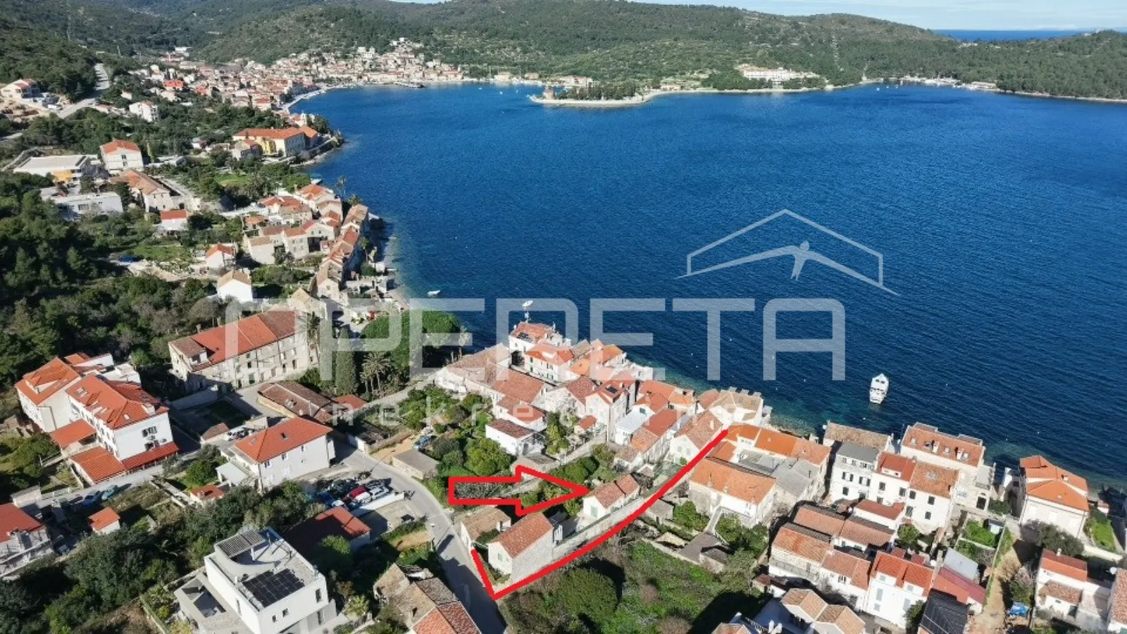 Prodaja, Vis, Posjed Sa Dvije Luksuzne Kuće I Bazenom