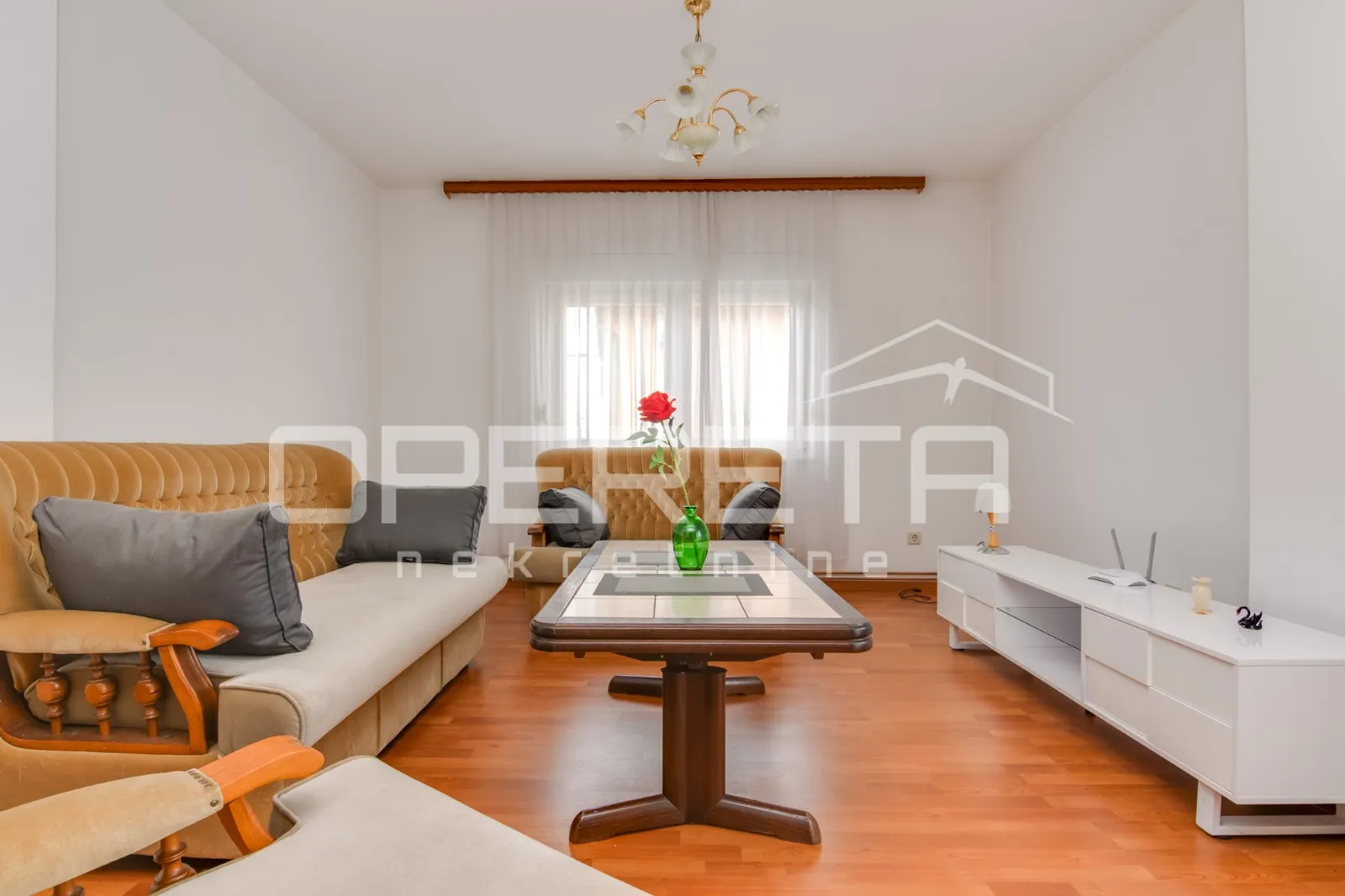 prodaja, kuća, donja dubrava, davorina jeića, samostojeća, 342m2 - slika 2