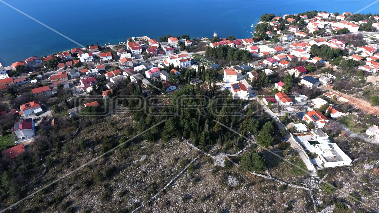 građevinsko zemljište sa borovom šumom u centru starigrada, 425m2 - slika 9
