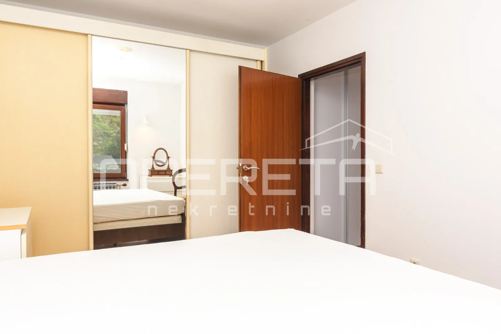 najam, stan, remete, kameniti stol, 4s, 120m2 - slika 8