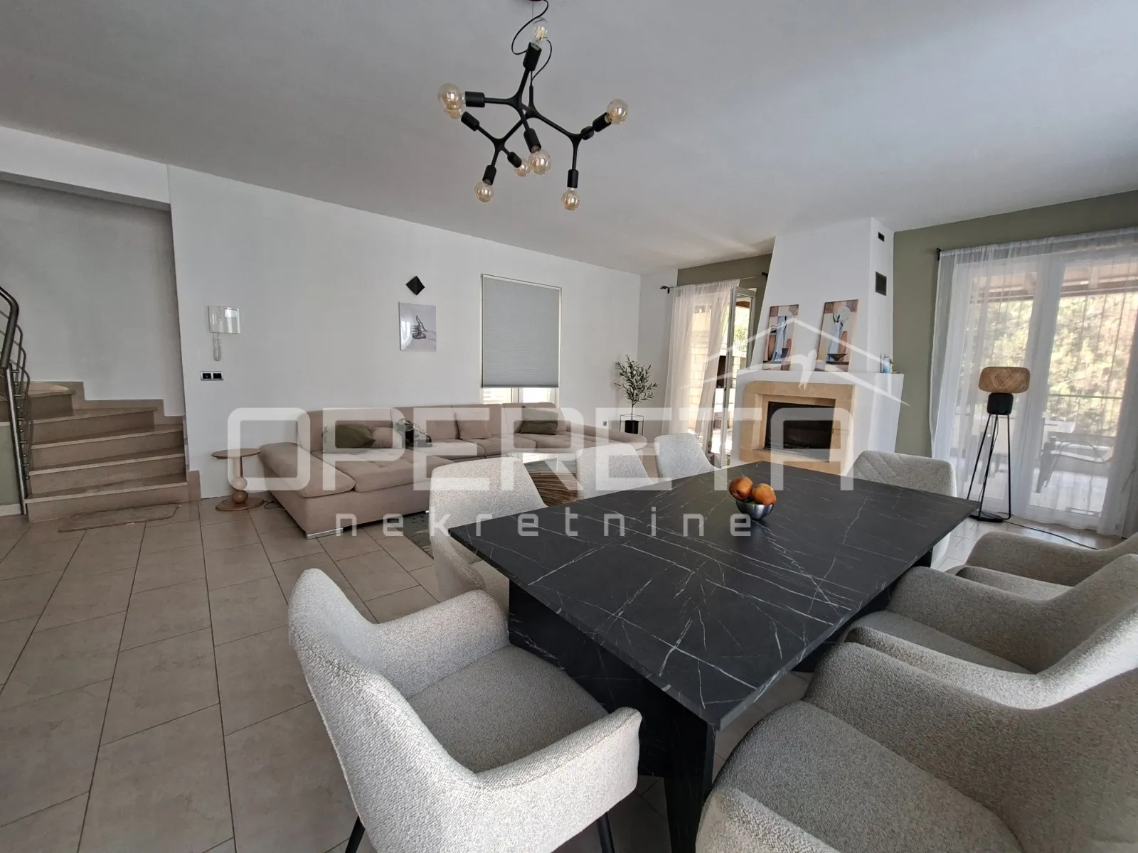 *** splitska, brač - ekskluzivna villa s panoramskim pogledom na more *** - slika 18