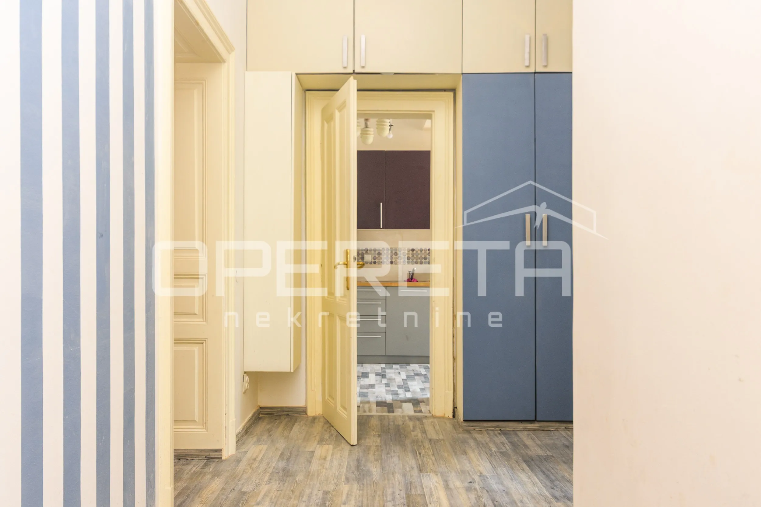 stan, prodaja, strogi centar, 130 m2. - slika 5