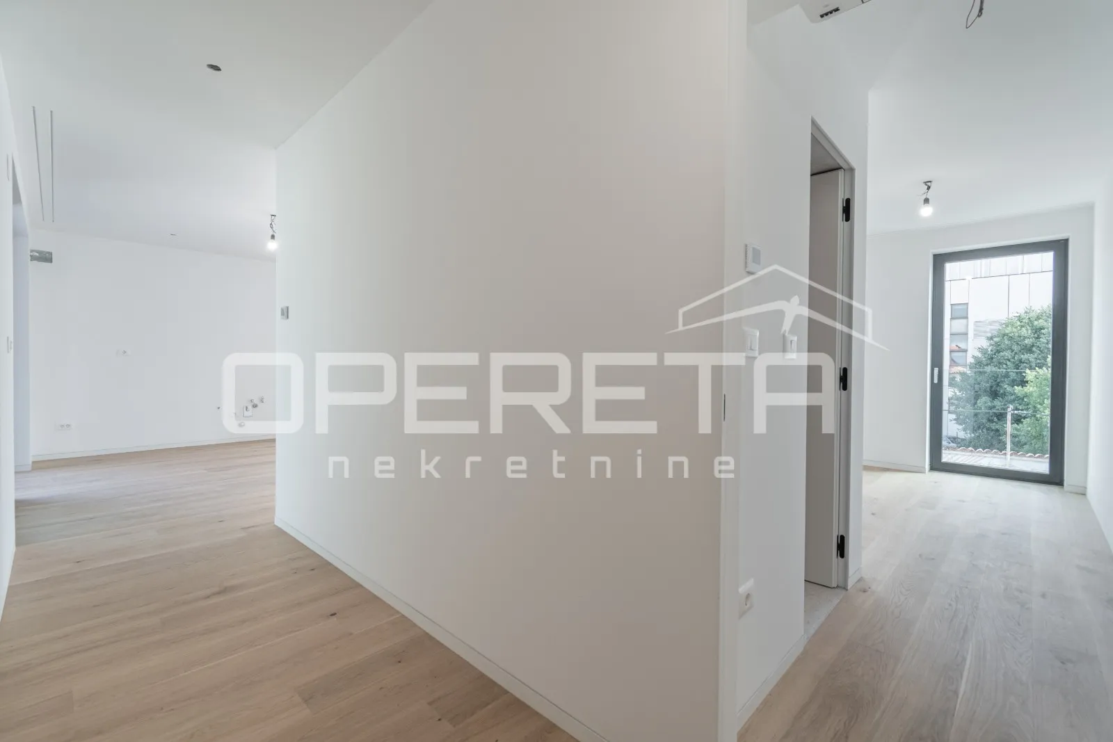 istra, umag – novi apartman u ekskluzivnoj zgradi uz more i u centru grada - slika 5