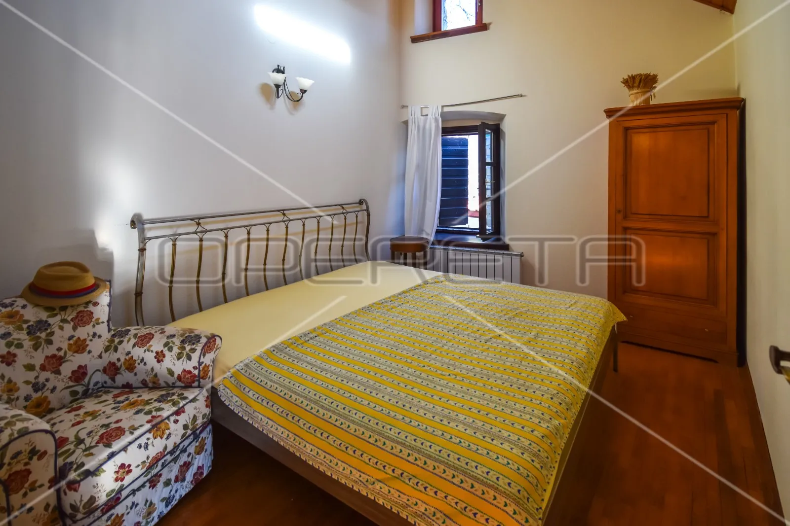 dalmatinska kamena kuća u centru jelse na otoku hvaru, 154 m2 - slika 11