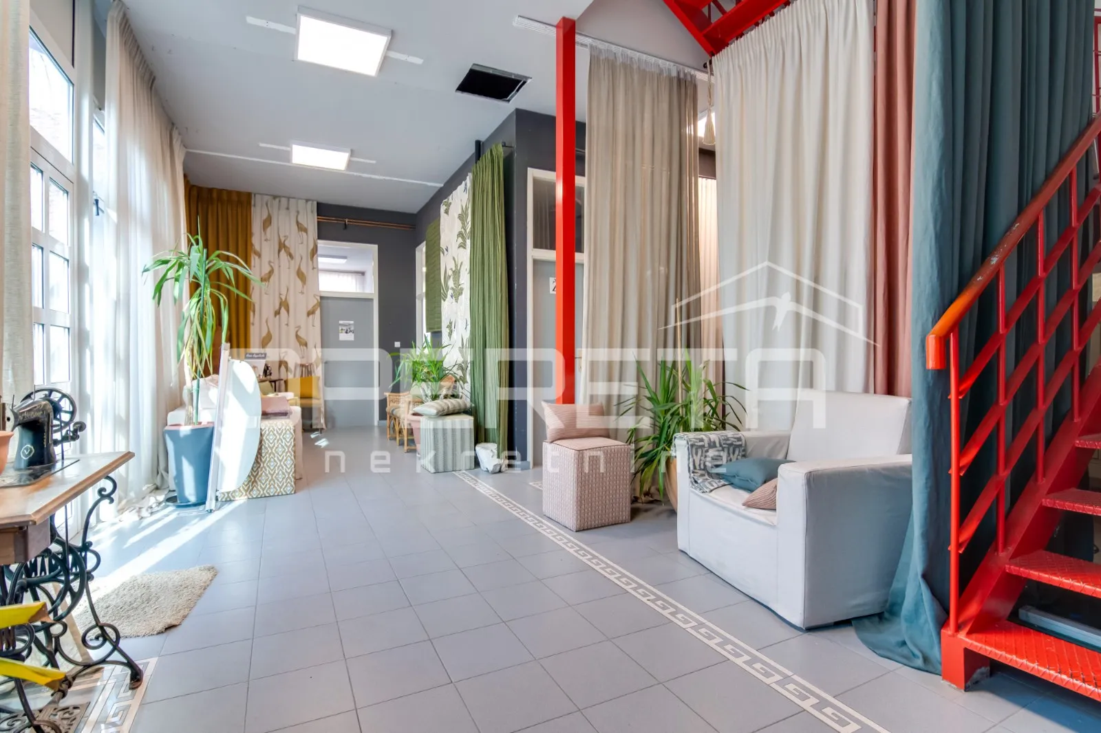 prodaja, poslovna zgrada, karlovac okolica, lug 74, 700m2 - slika 16