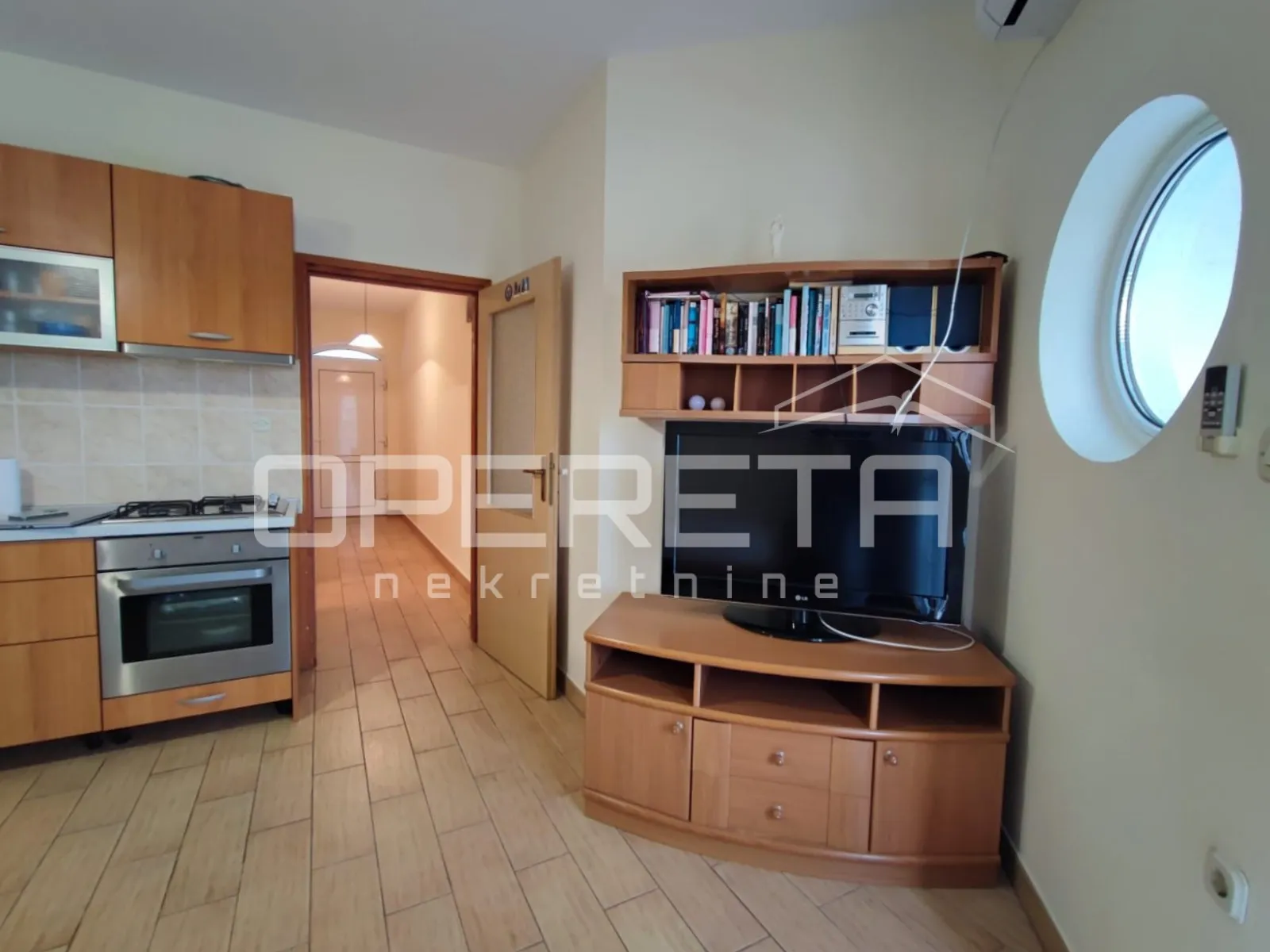 jednosoban stan 46 m2, 100 m do mora, pakoštane, biograd - slika 2