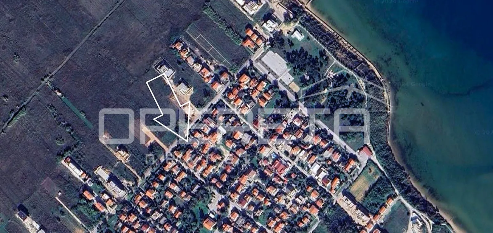 kuća sa dva stana i vrtom, blizina mora, sabunike-nin, zadar - slika 25