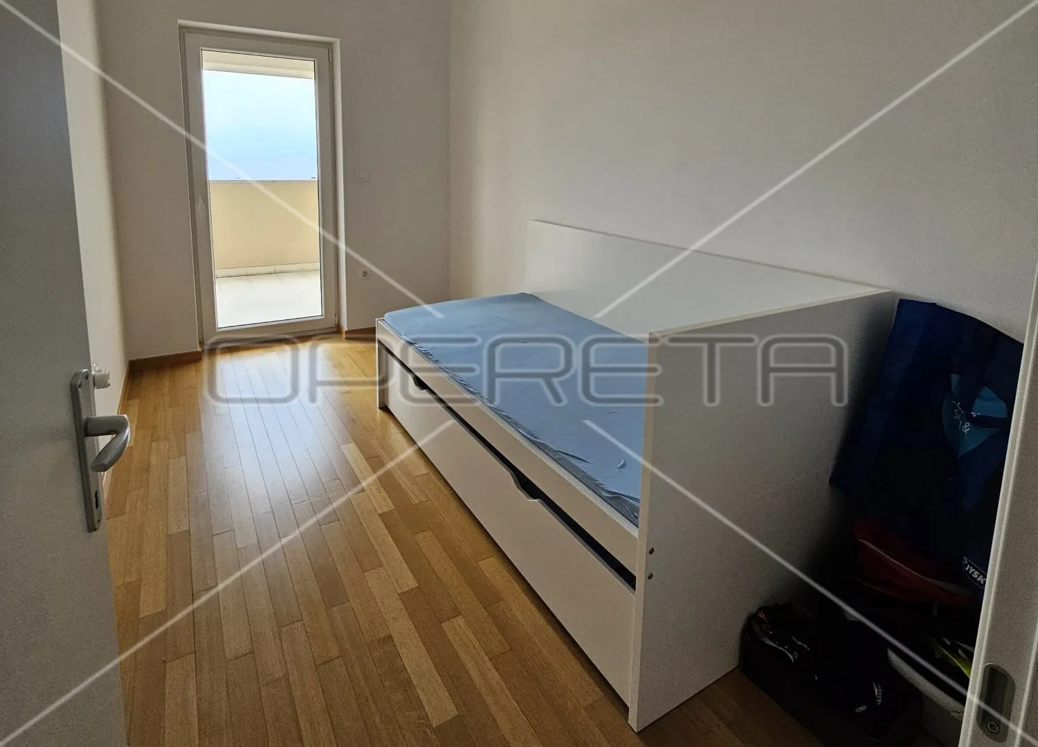 malinska, noviji duplex 4bdr s dvije terase, 2 parkirna mjesta, pogled more, atr - slika 17