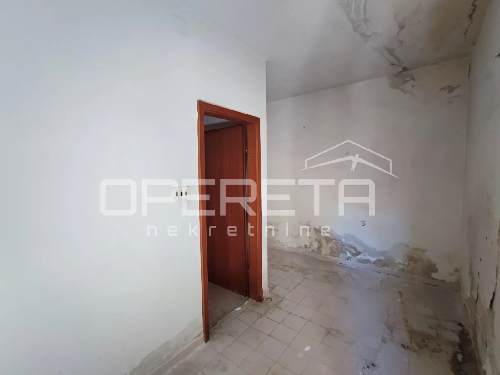 kuća s 2 stana i pomoćnim objektom, 190 m2, arbanasi, zadar - slika 12