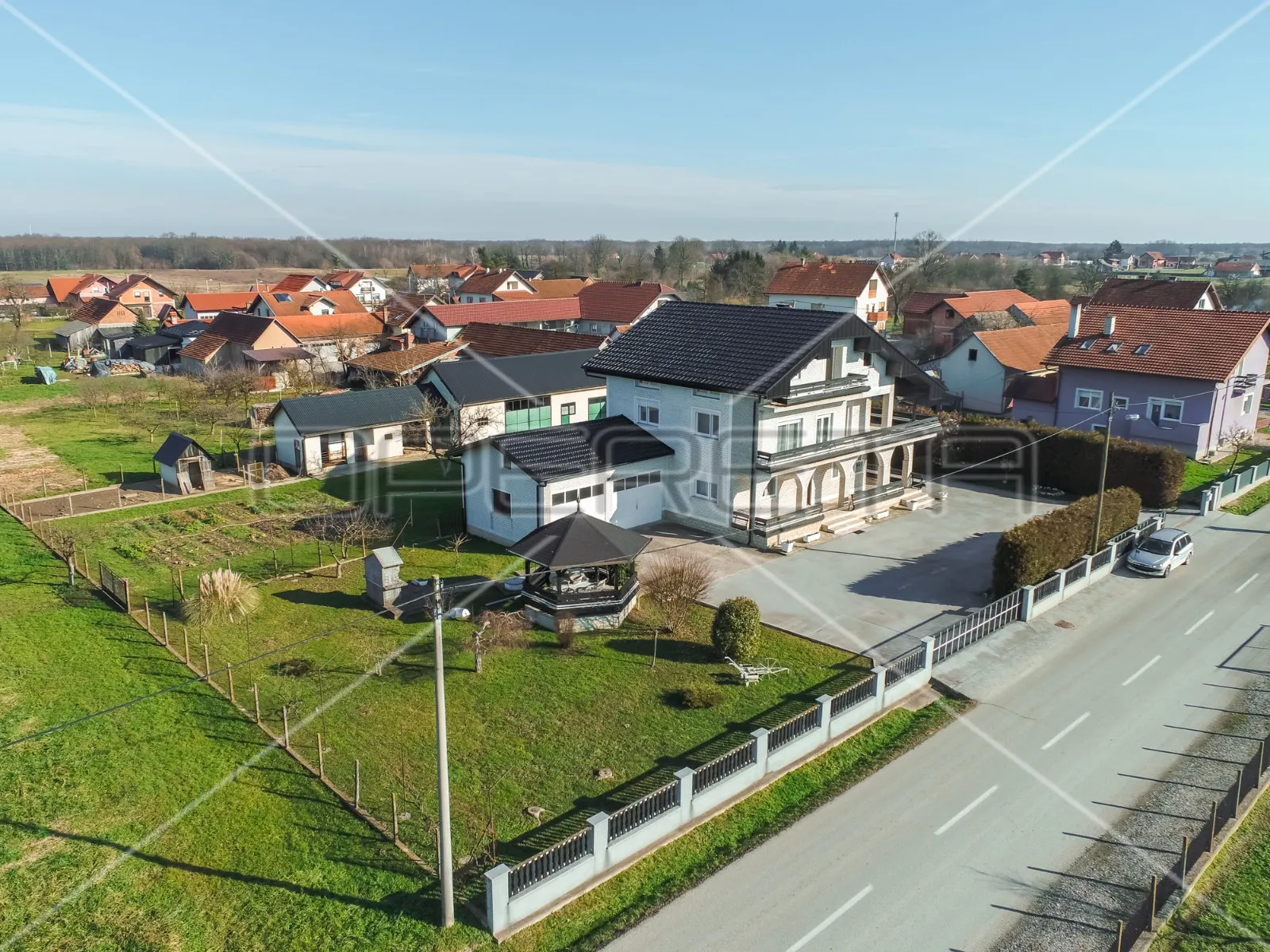 prodaja, kuća, dragonožec, trpučanska, samostojeća, 300m2 - slika 2