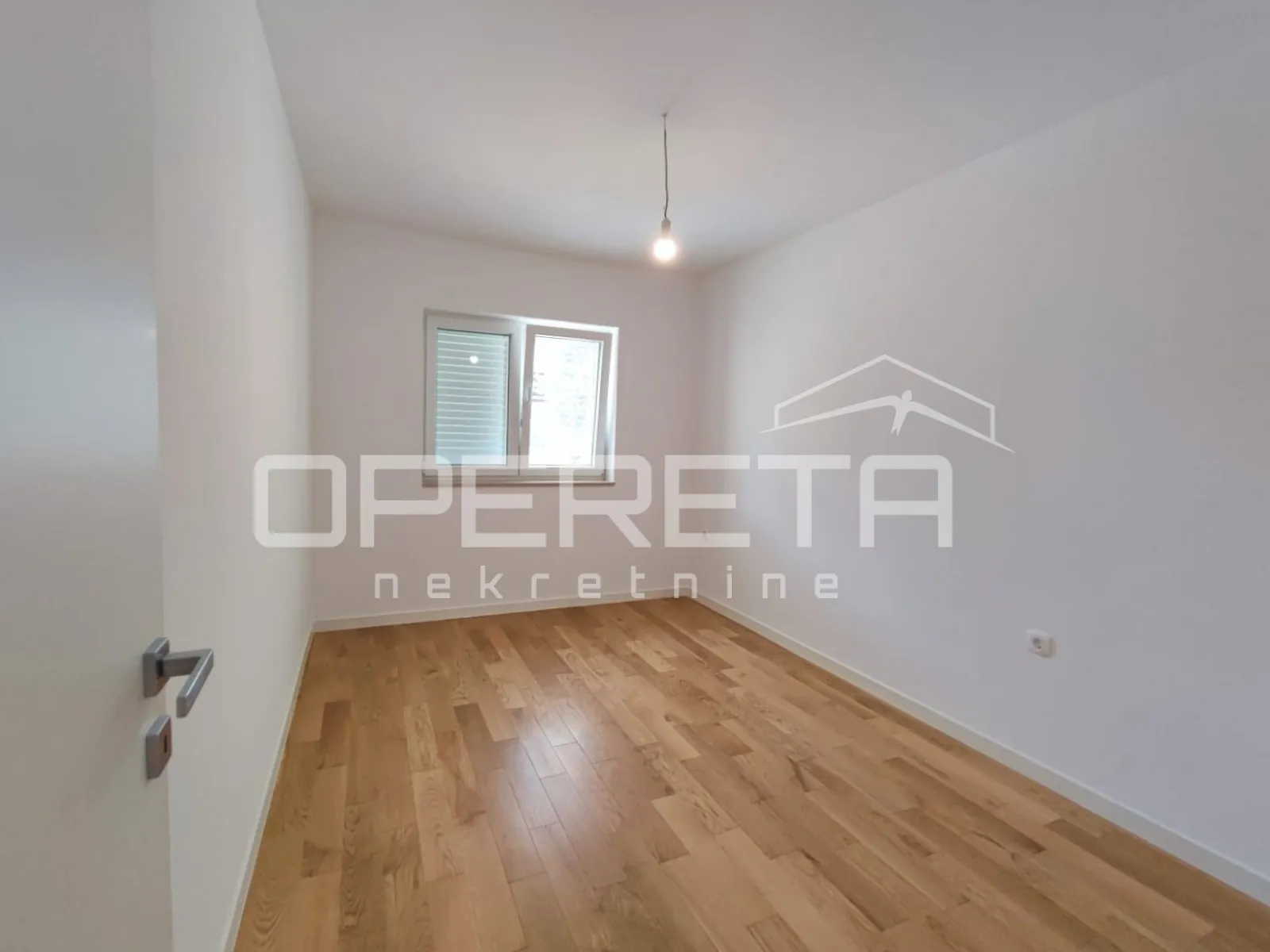 novogradnja, 2s stan 75 m2 sa poslovnim prostorom 30 m2, vrt i garaža - slika 7