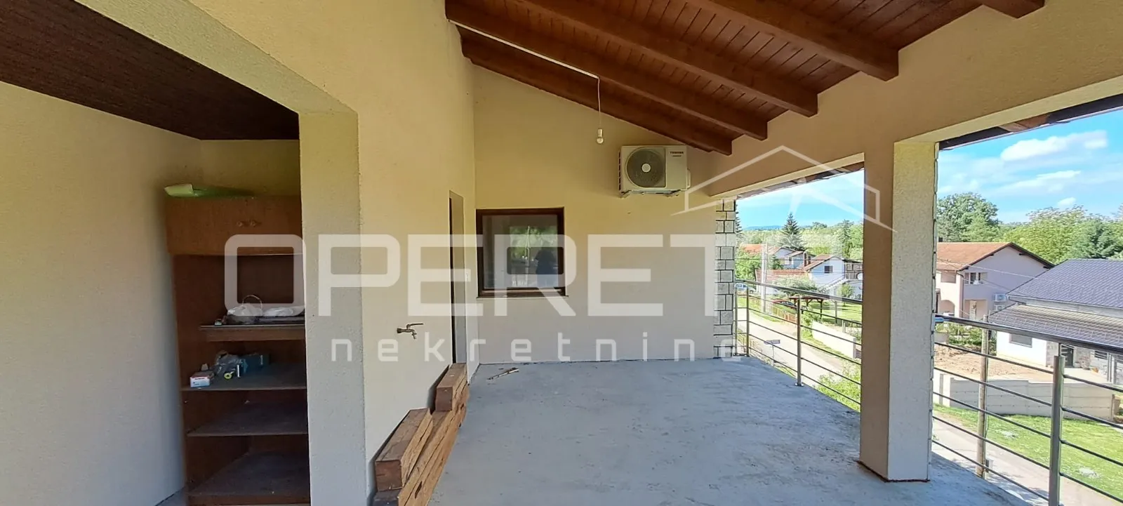 velika kuća s vrtom, garažom i potkrovljem za dodatni stan - slika 8