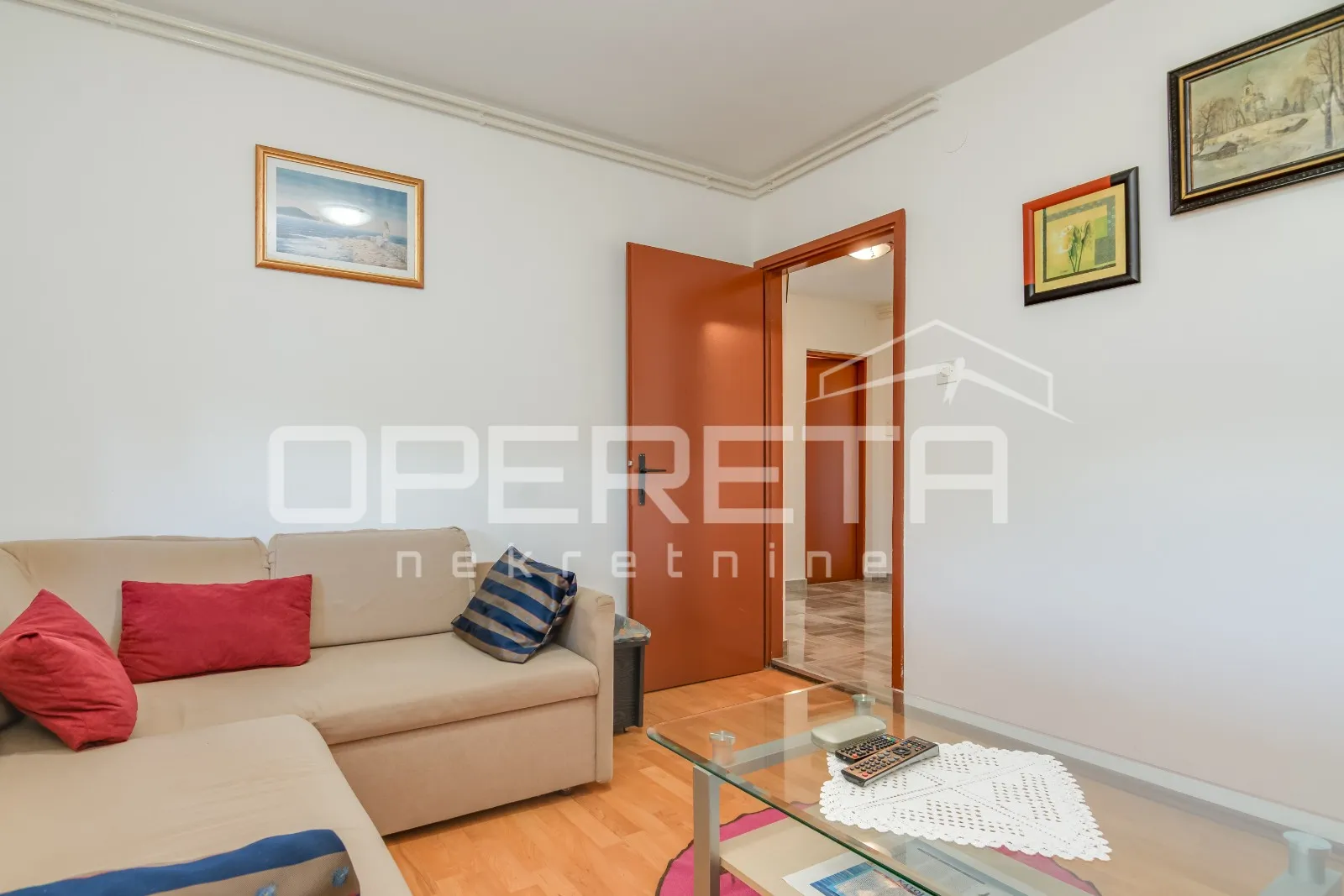 prodaja, kuća za odmor od 103 m2 + autohtona hrastova kuća na parceli od 694 m2 - slika 15