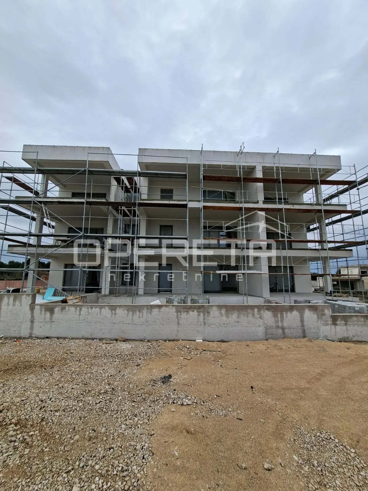 vodice, novogradnja - moderan stan 112,96m2 s pogledom na more - slika 4