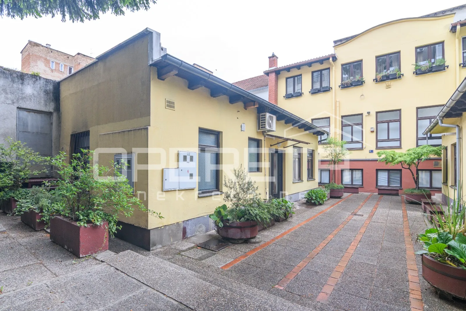 PRODAJA, DVORIŠNA KUĆA/STAN, ZAGREB, DONJI GRAD/CENTAR, 44 m2