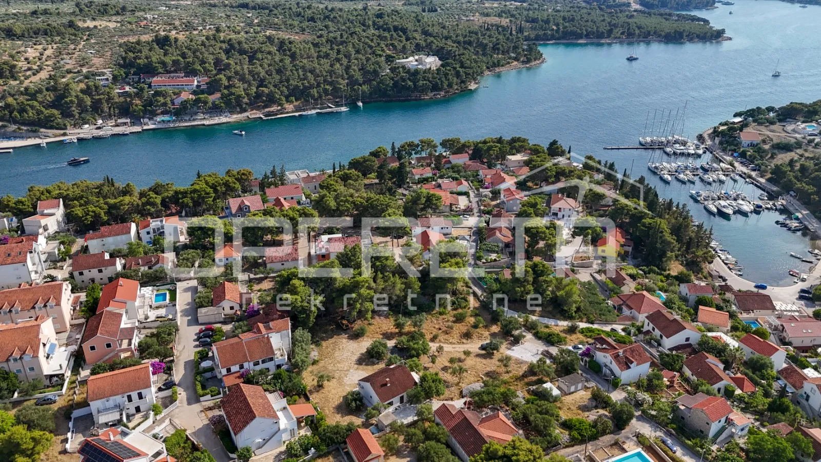 uživajte u ljepoti brača – građevinsko zemljište s infrastrukturom, milna - slika 7
