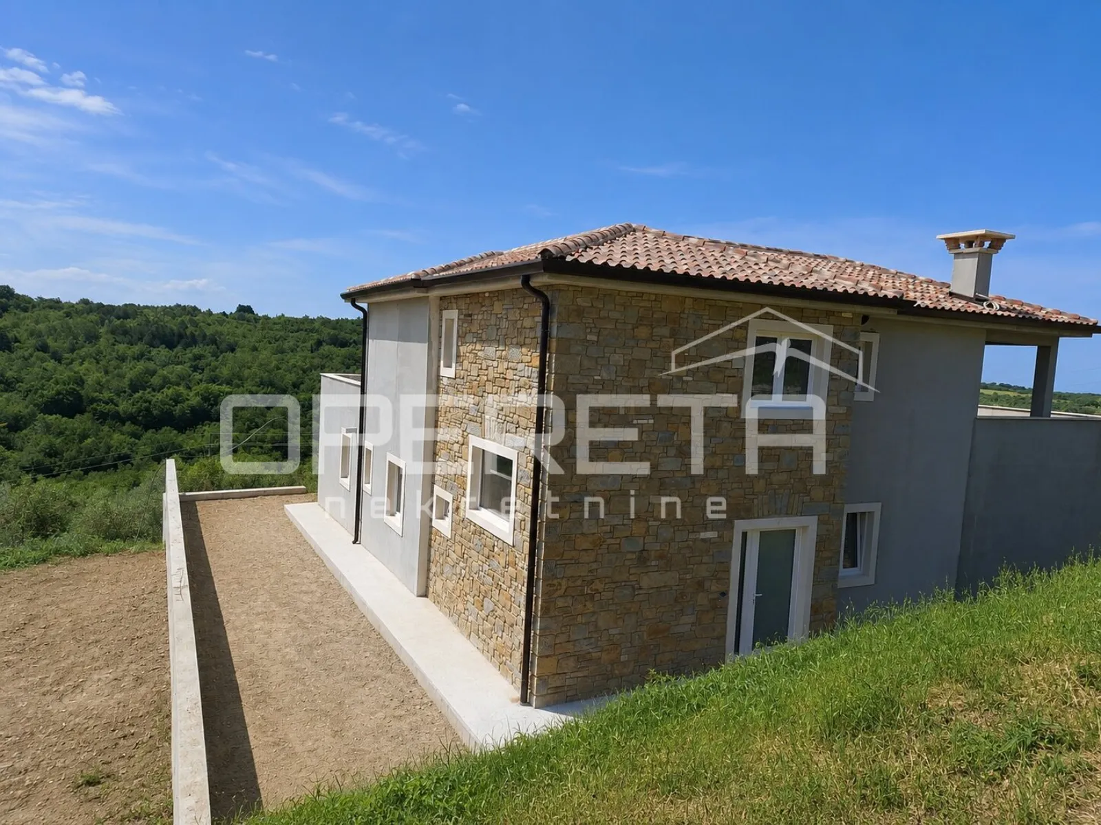 istra, momjan- samostojeća kuća, s predivnim otvorenim pogledom - slika 4