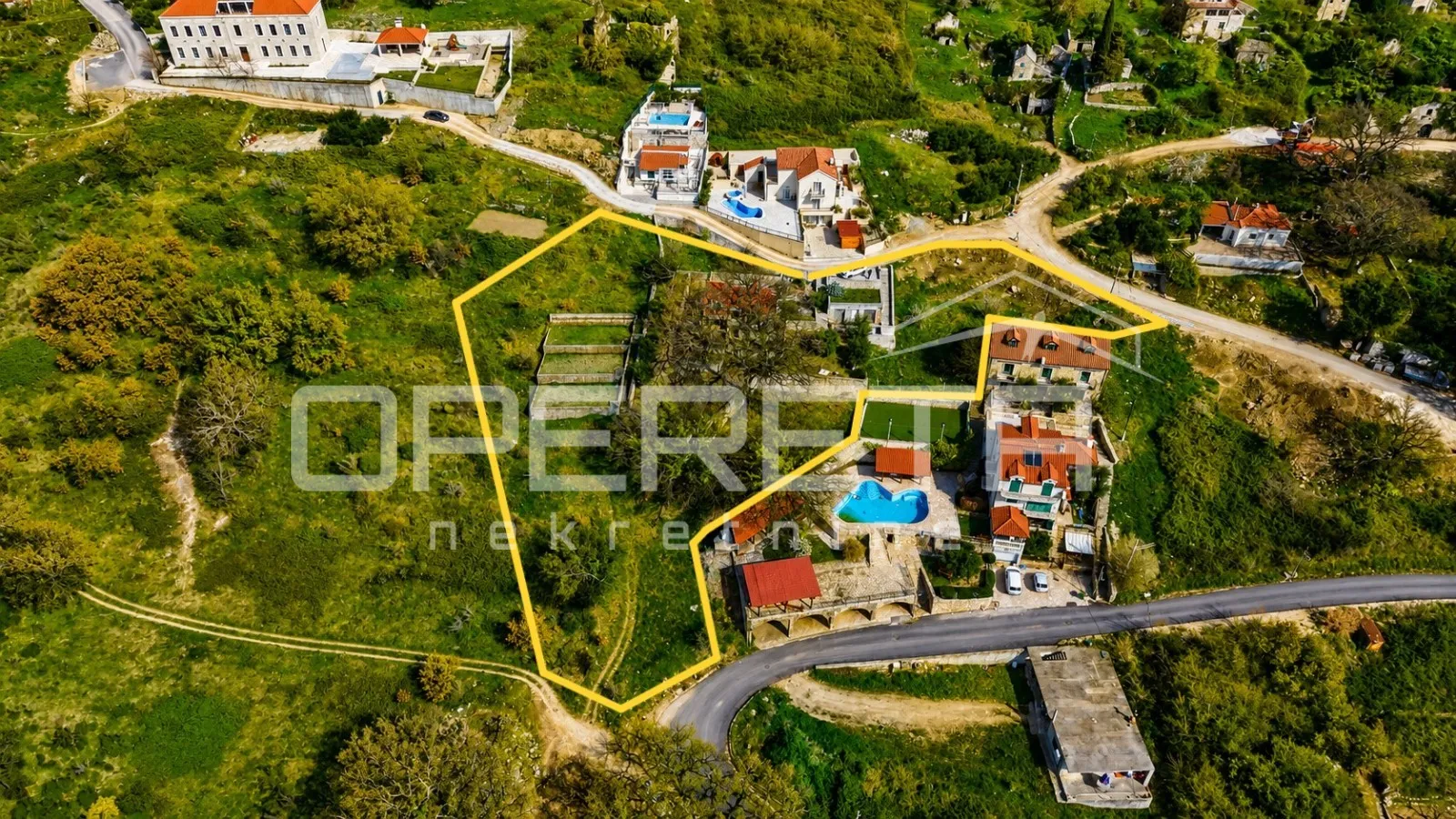 ekskluzivno zemljište 3.330 m² s legalnim objektom, panoramskim pogledom, dozvol - slika 4