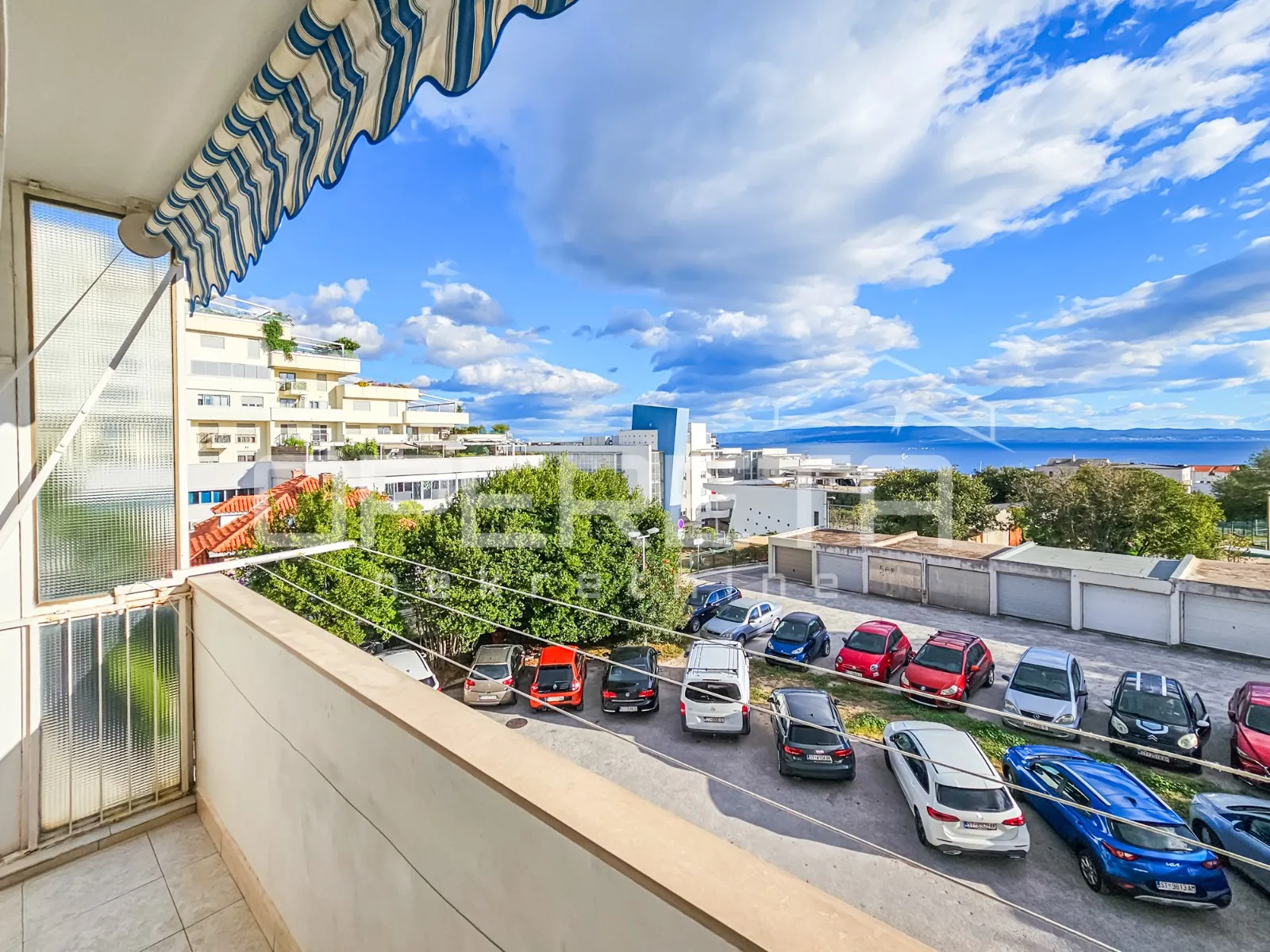 split, firule, trosoban stan blizu plaže i centra grada - slika 20