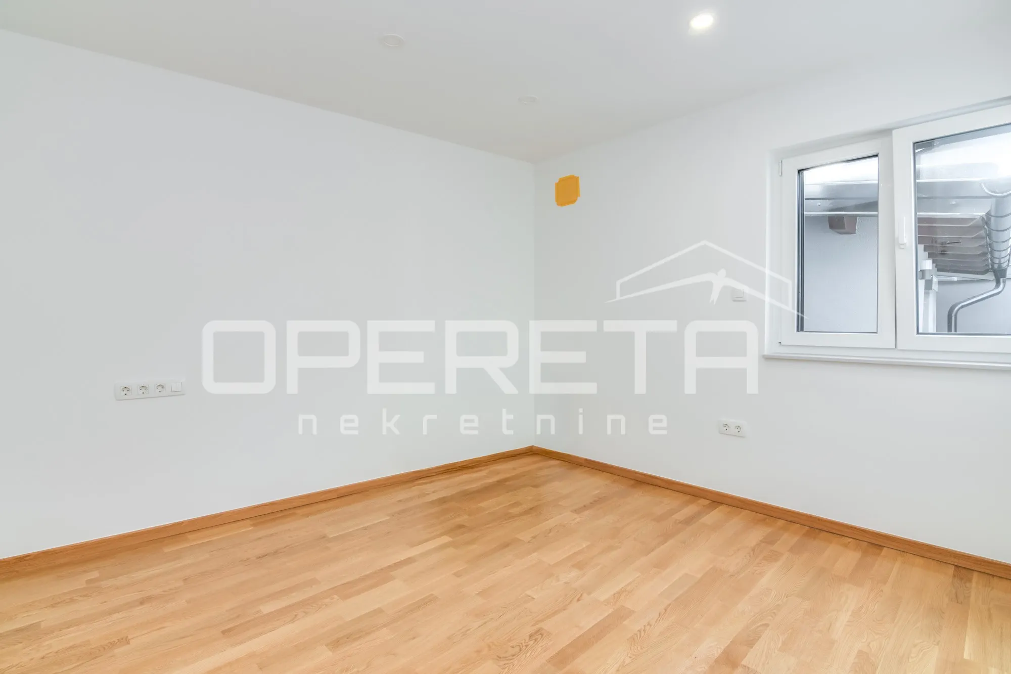 prodaja, kuća sa 3 stana i 1 apartmanom, maksimir, obojski gaj. - slika 26