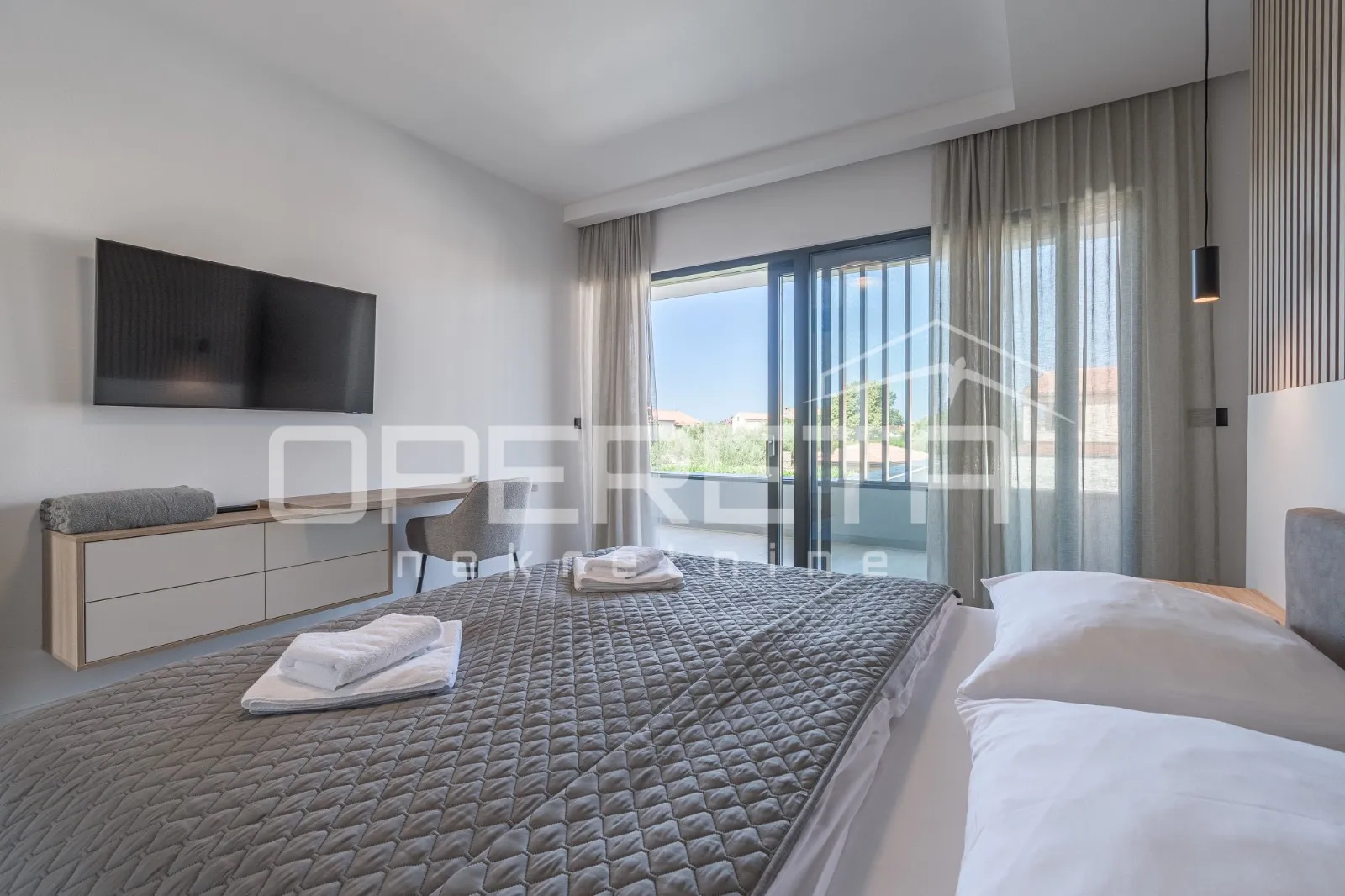 istra, poreč - elegantna i potpuno opremljena vila na periferiji poreča - slika 23