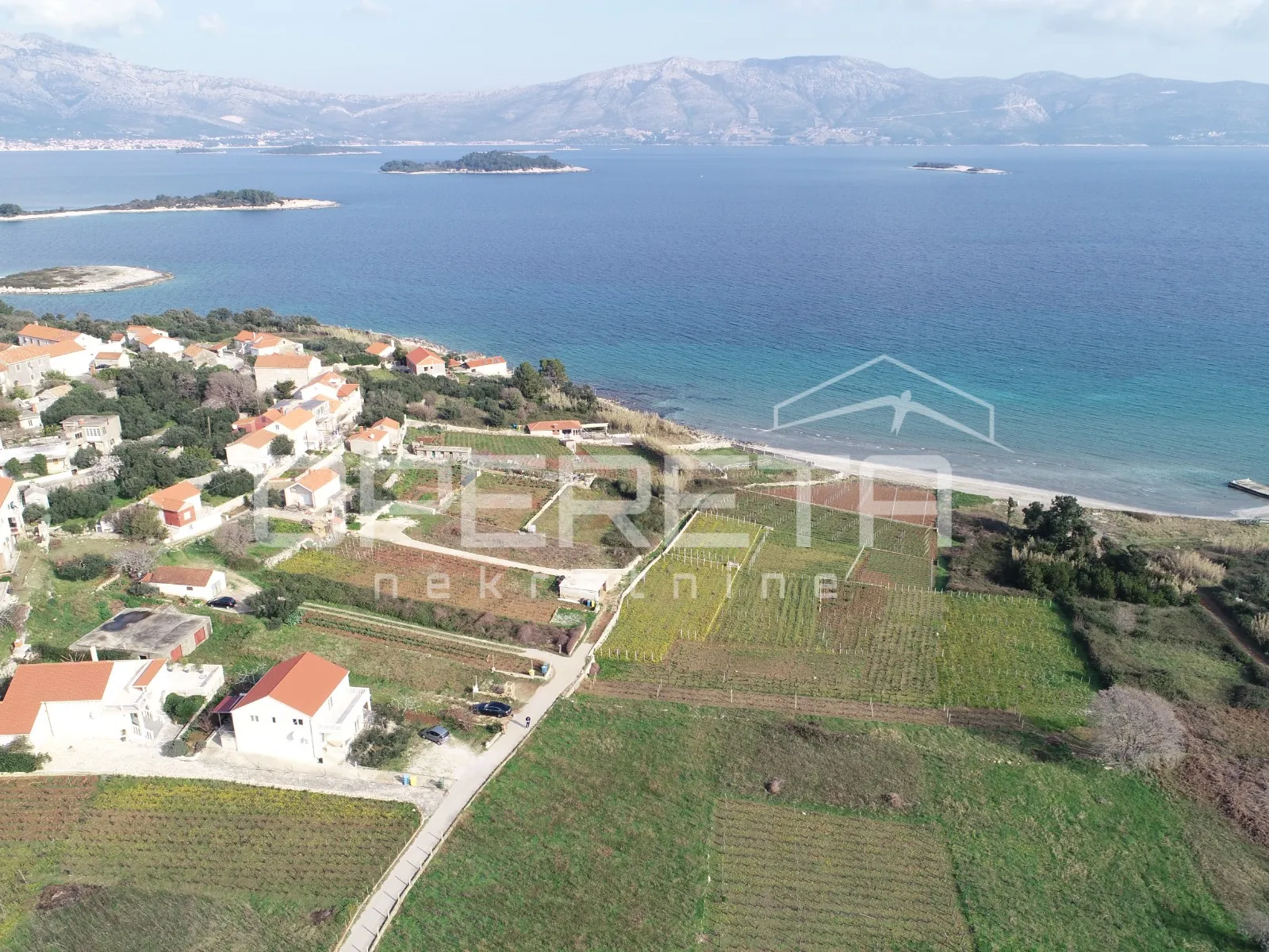 građevinsko zemljište,1171m2, lumbarda, blizu plaže bilin žal - slika 4