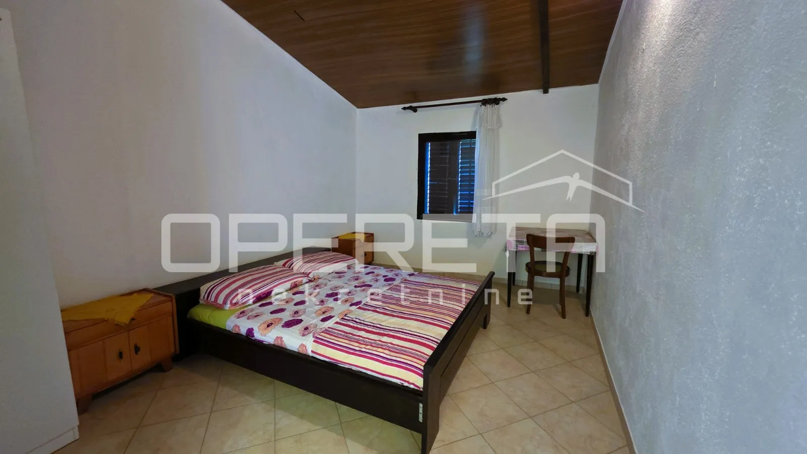 kuća s pomoćnim objektom, pogled, garaža, vrt, 330 m2, karlobag - slika 14
