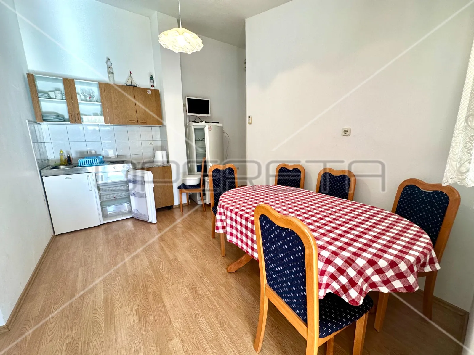 kuća s pogledom na more, rogoznica, 381 m2 - slika 13