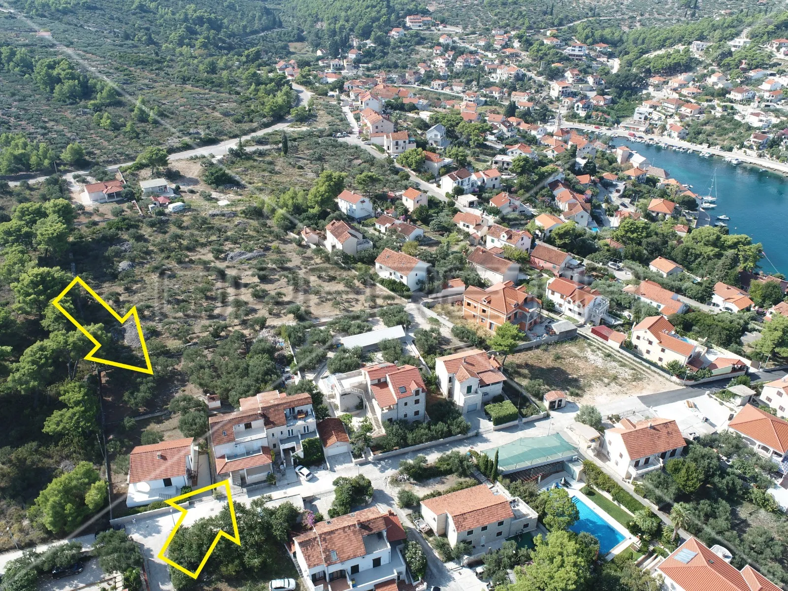 kamena apartmanska kuća s prekrasnim pogledom na more i maslinikom, splitska oto - slika 5