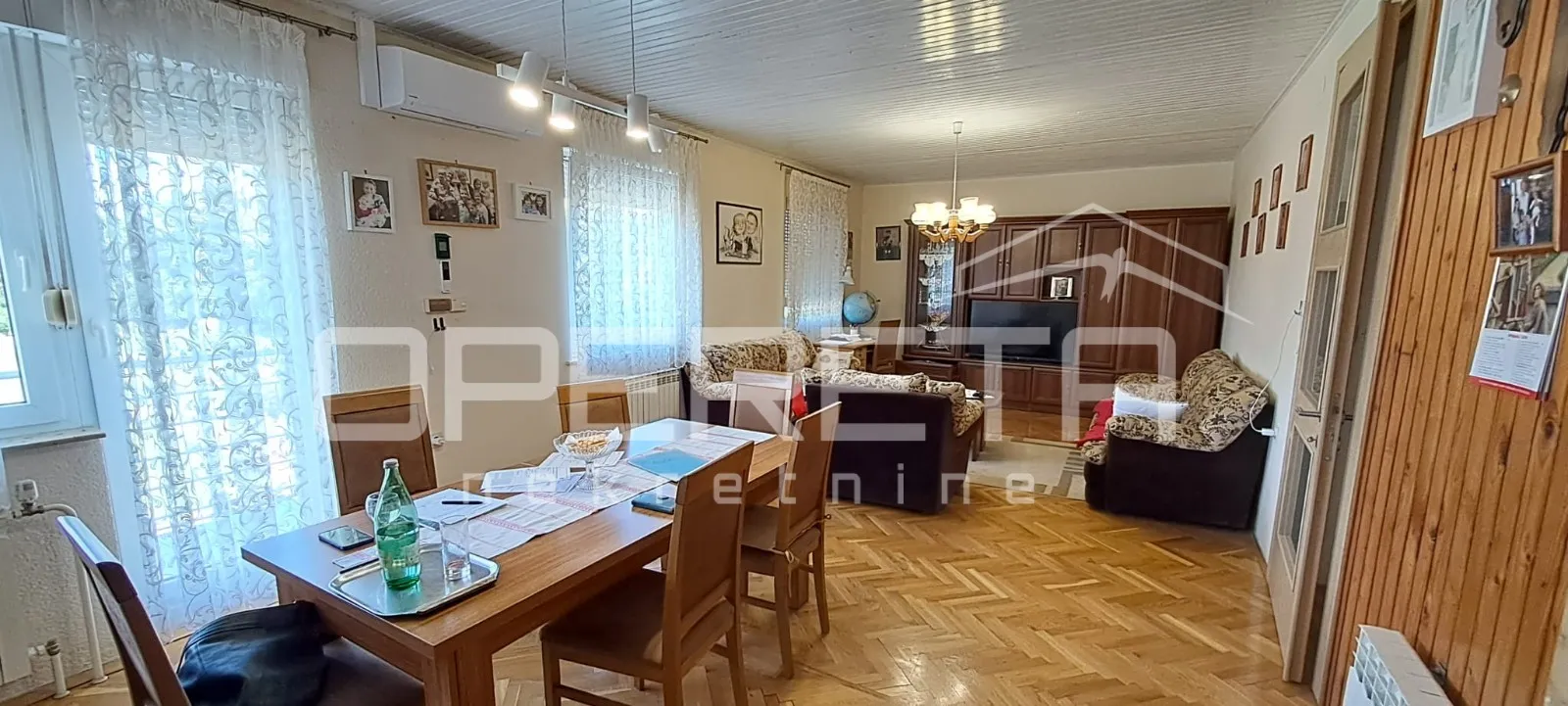 velika kuća s vrtom, garažom i potkrovljem za dodatni stan - slika 5