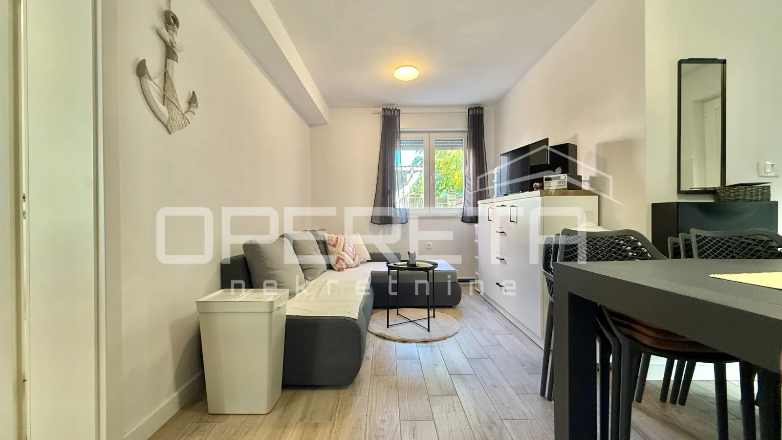 vir – samostojeća kuća s četiri moderno uređena apartmana, 170 m² - slika 29