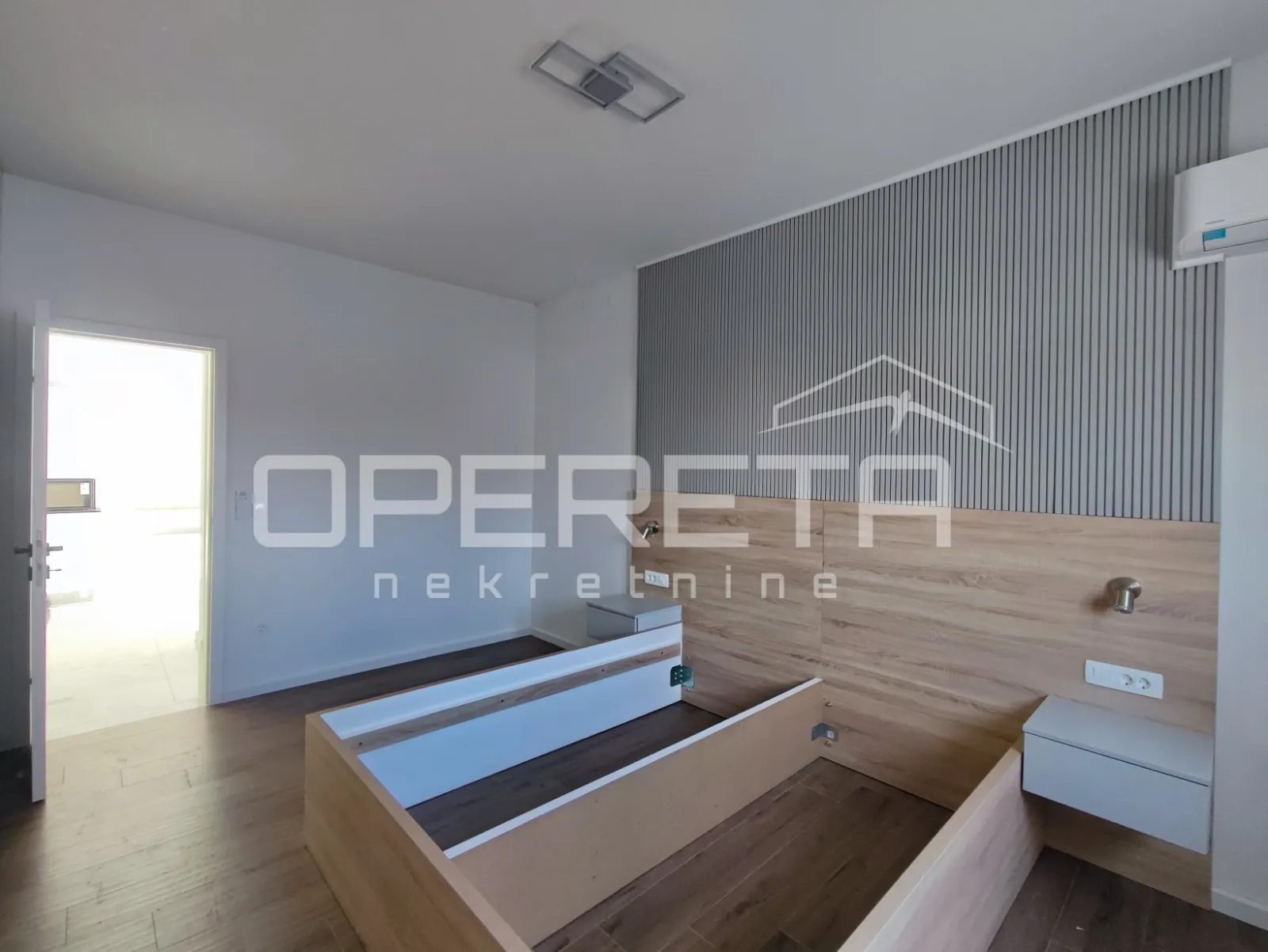 novogradnja - moderna prizemnica s bazenom i velikim vrtom, bokanjac, zadar - slika 13