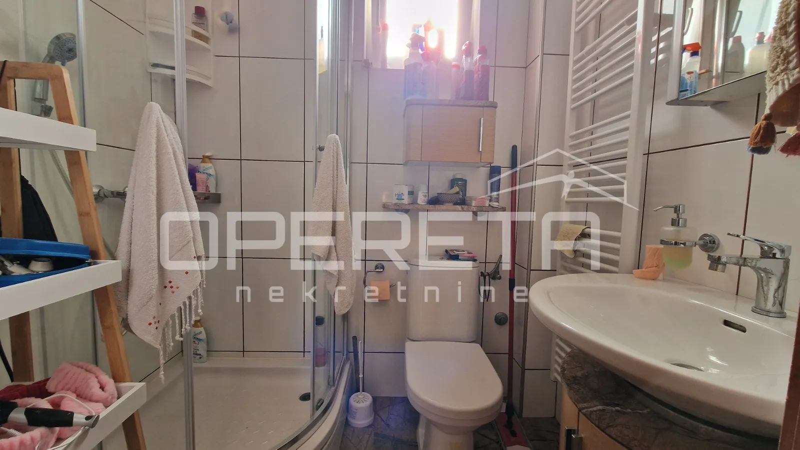 petrčane, stan (118 m²) s privatnom okućnicom i ostakljenim paviljonom - slika 16