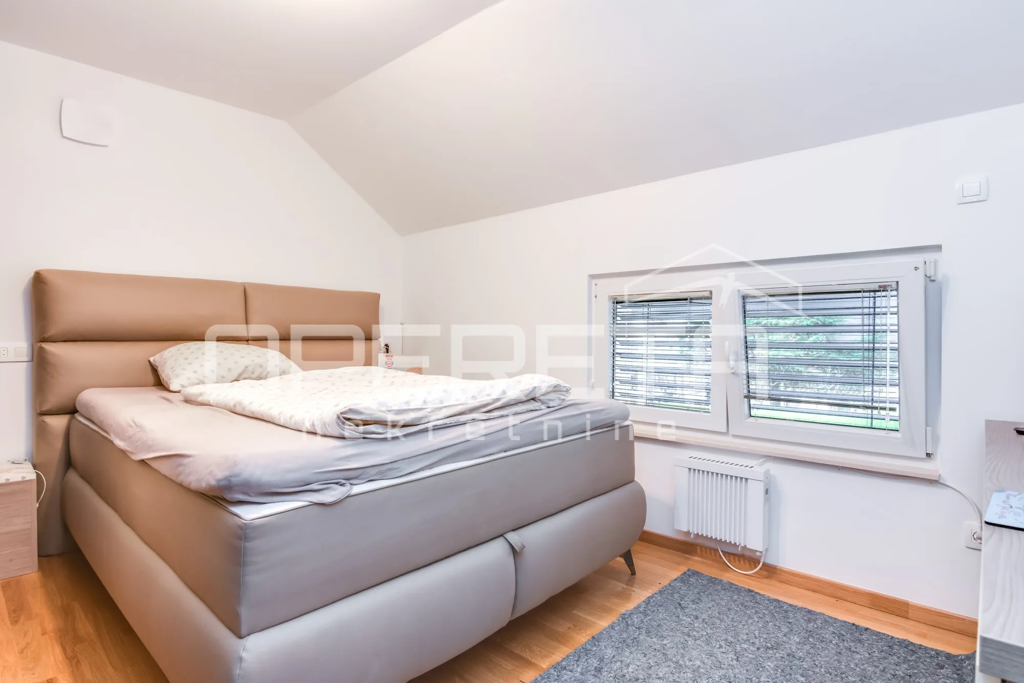 prodaja, kuća sa 3 stana i 1 apartmanom, maksimir, obojski gaj. - slika 14