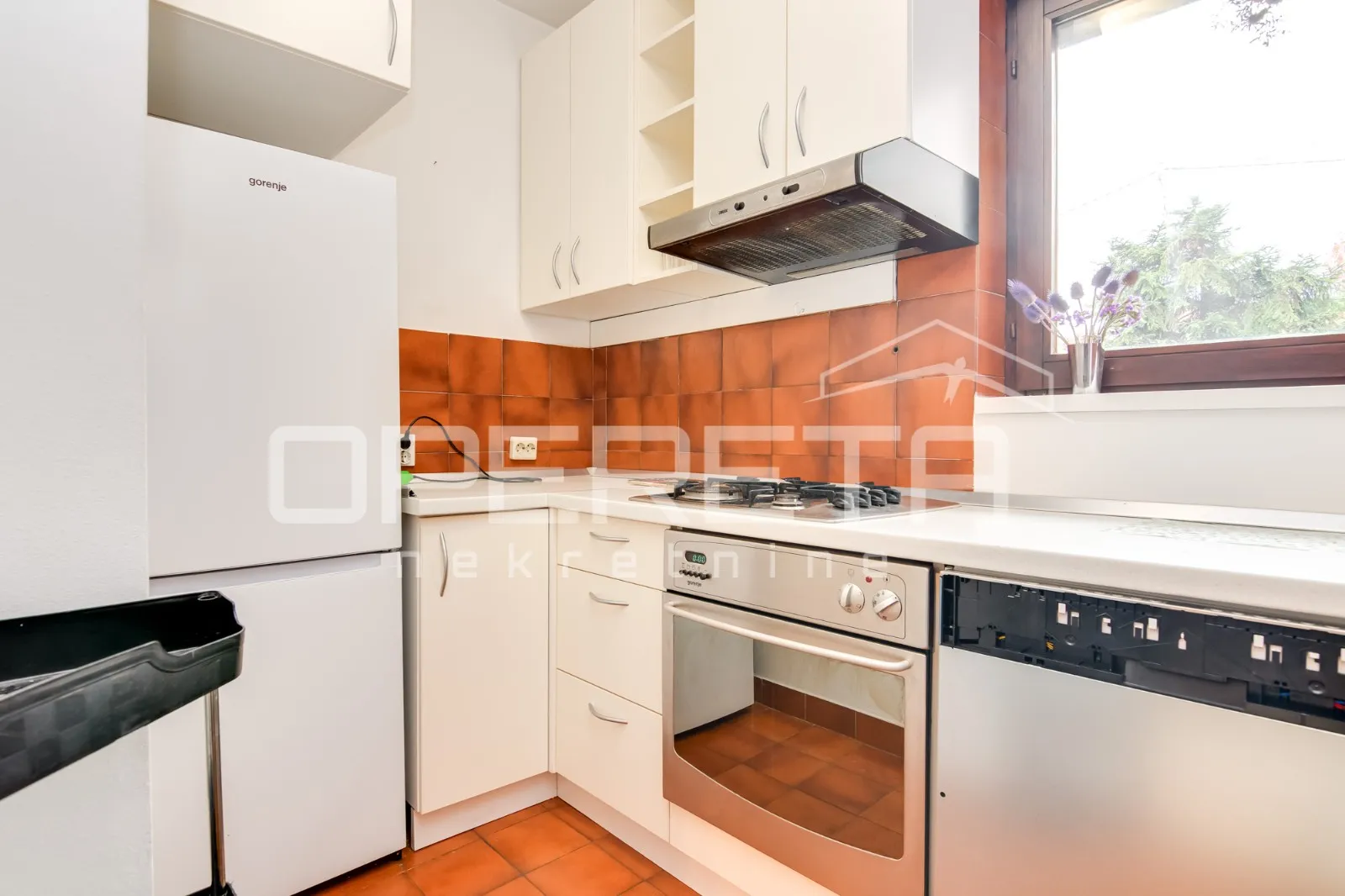 najam, stan, remete, kameniti stol, 4s, 120m2 - slika 14