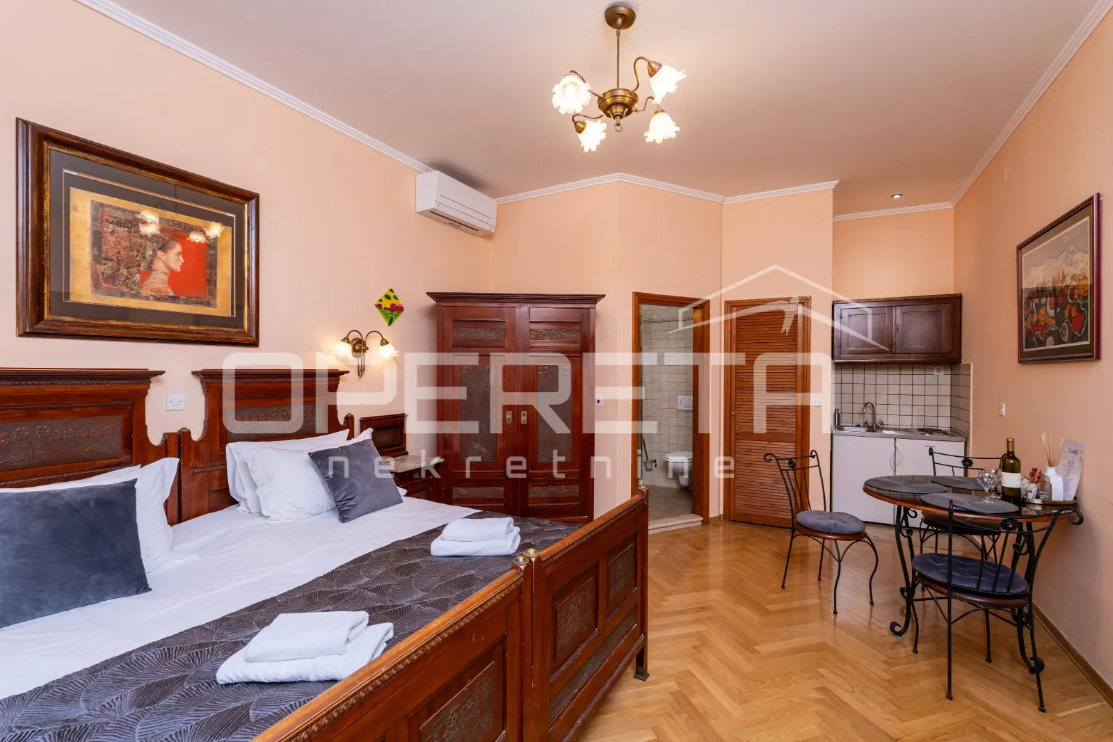 kuća s 9 turističkih apartmana i restoranom u staroj jezgri dubrovnika - slika 17
