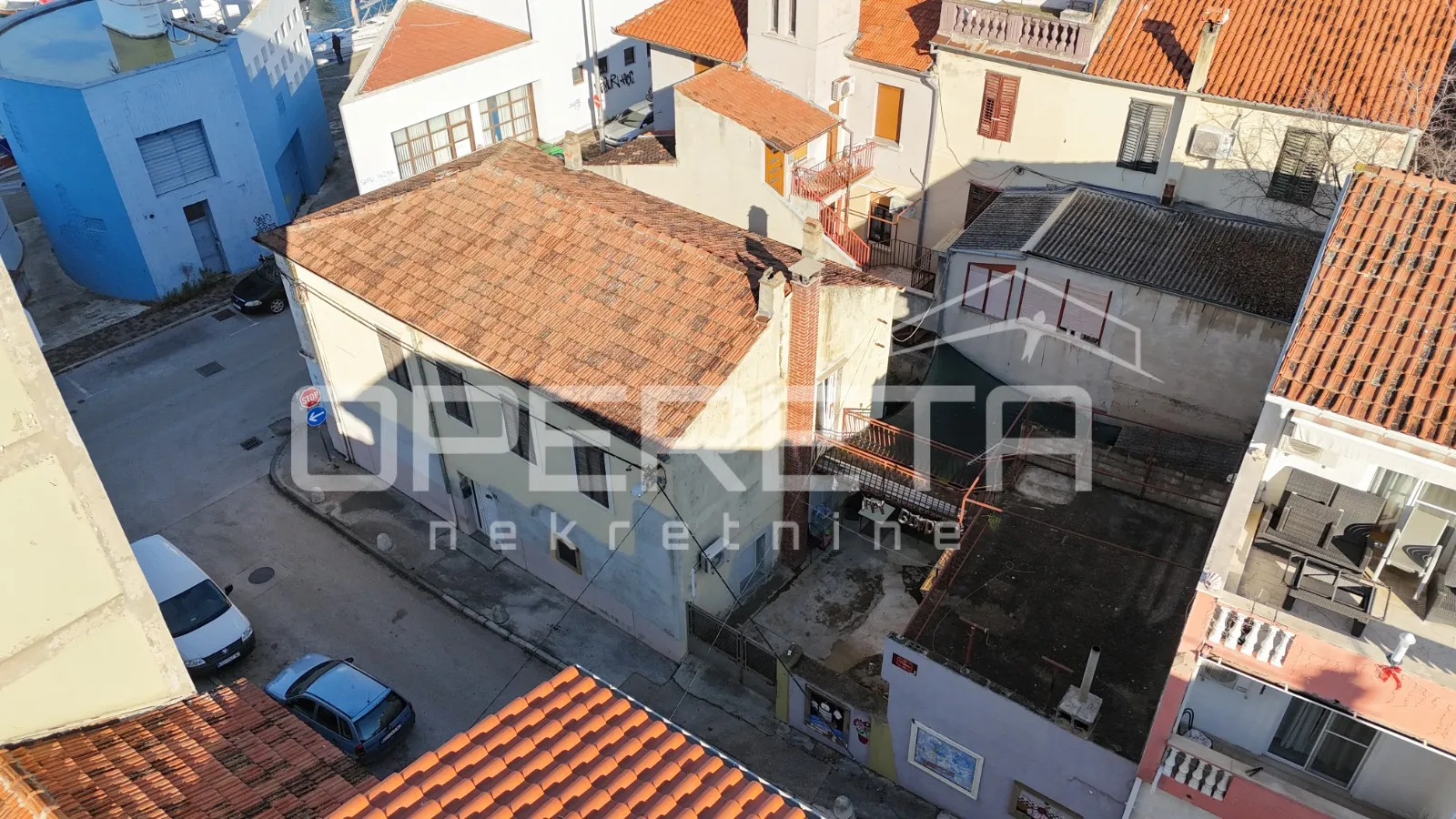 zadar, centar - kuća s konobom, 20m od mora - slika 2
