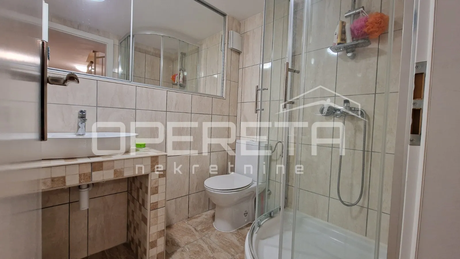 petrčane, stan (118 m²) s privatnom okućnicom i ostakljenim paviljonom - slika 15