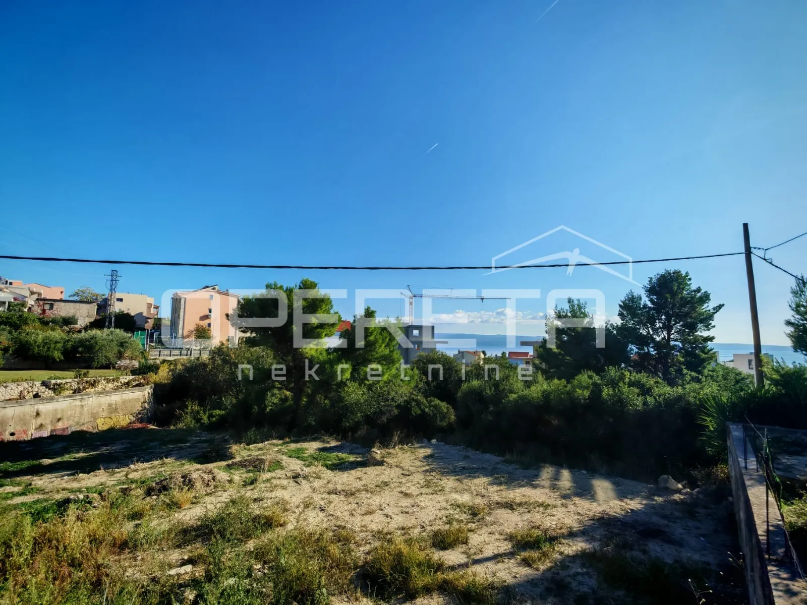 Zemljište 451 m² s dozvolom za vilu, Trogir, pogled na otok - Podstrana