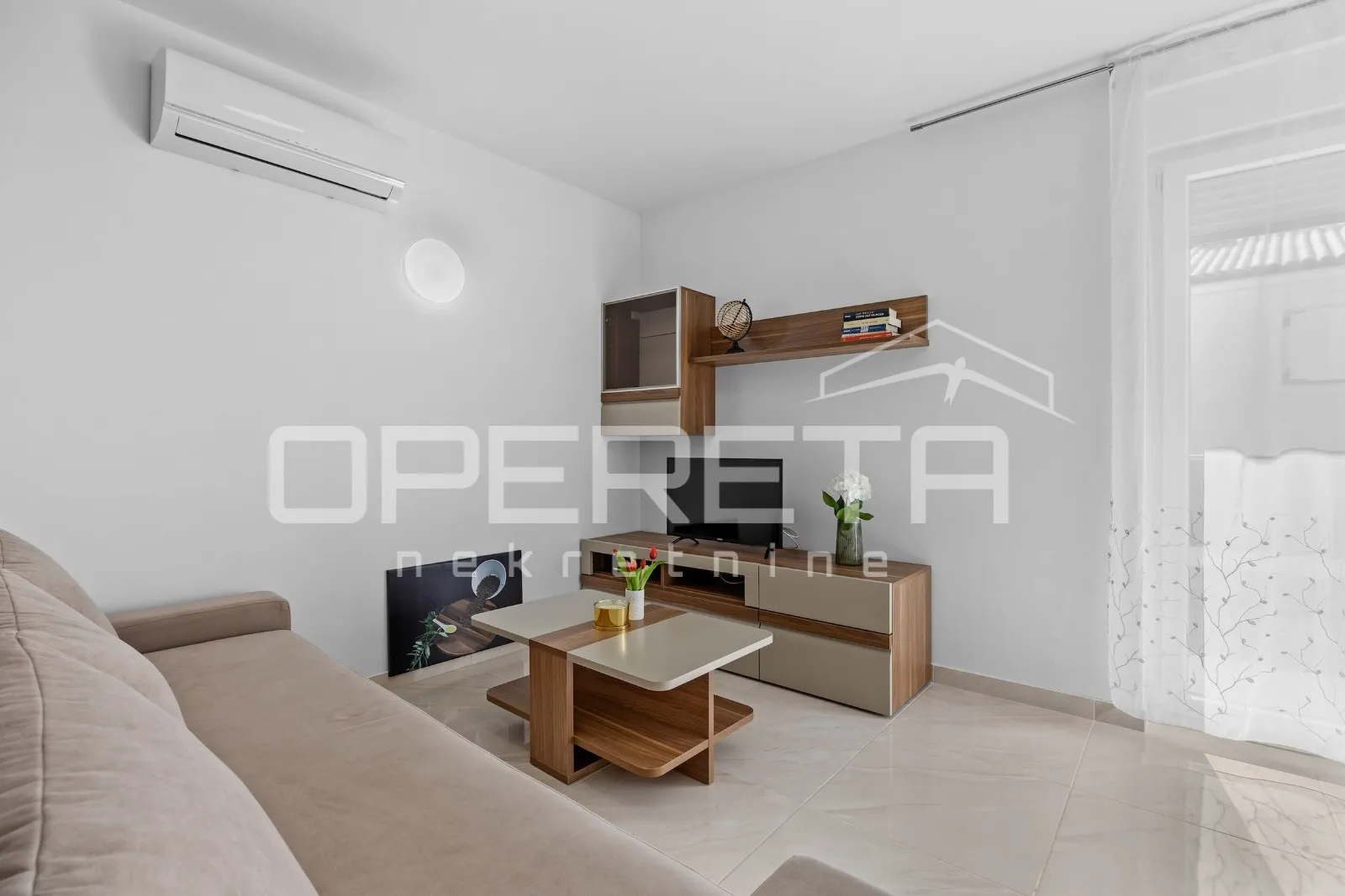 stan peroj novogradnja 2 sobe i balkon - slika 4