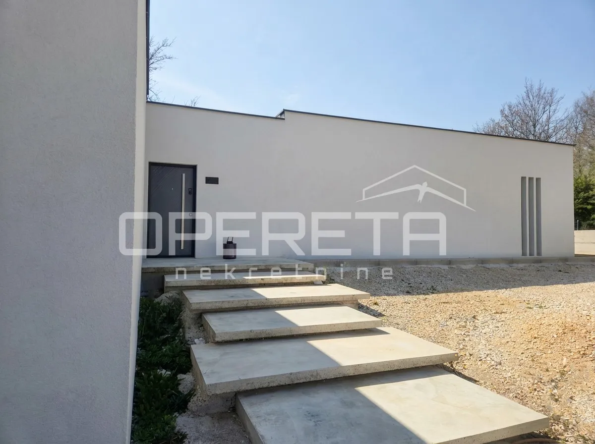 labin – moderna prizemnica na mirnoj lokaciji uz rub građevinske zone - slika 5