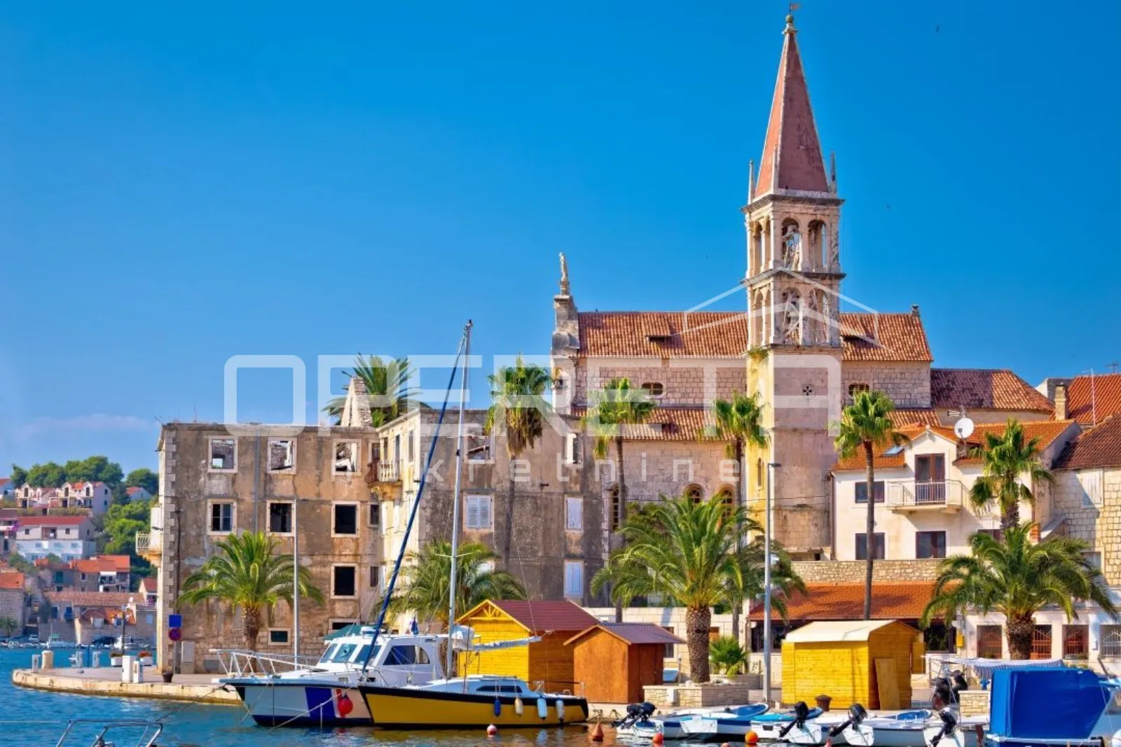 kuća uz more s panoramskim pogledom i terasom – milna, otok brač - slika 21