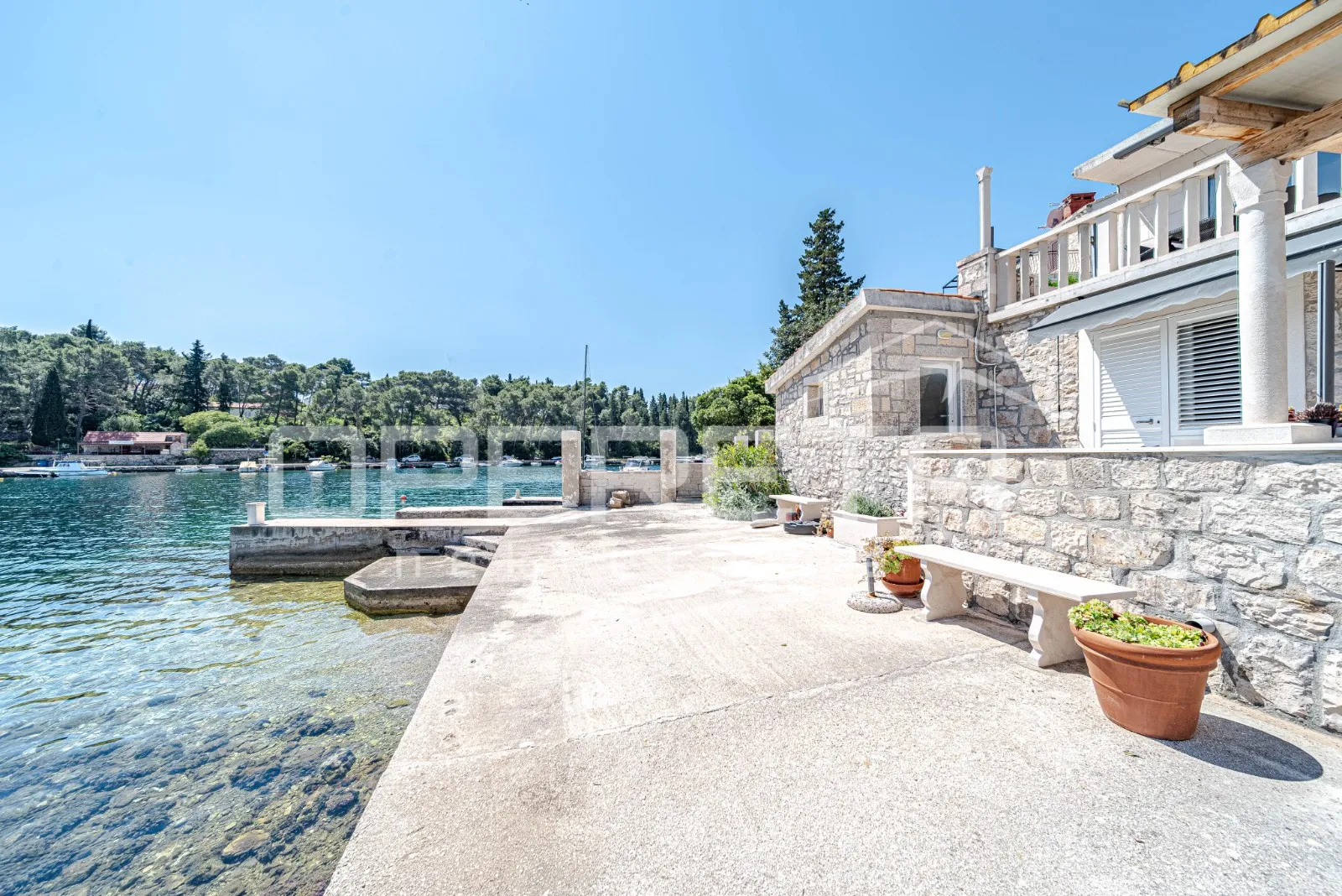 dvije jedinice prvi red do mora, terasa i vrt, korčula - slika 39