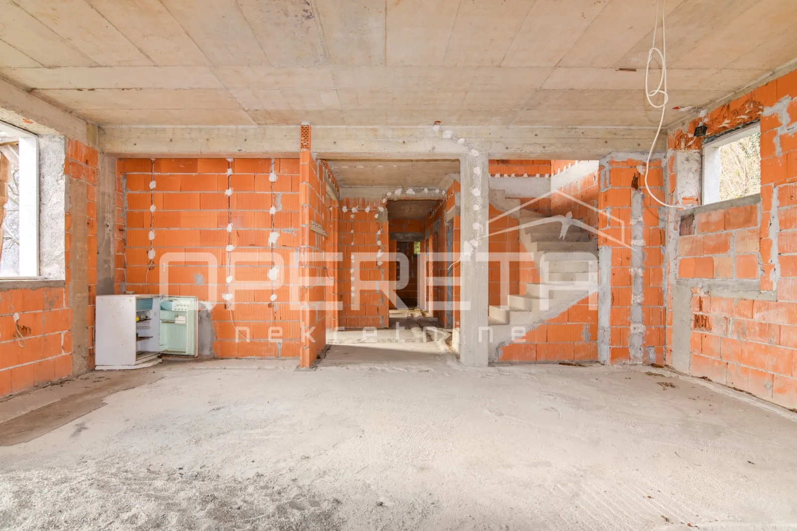 poljanica okićka, zgrada, 690.000,00 eur - slika 32