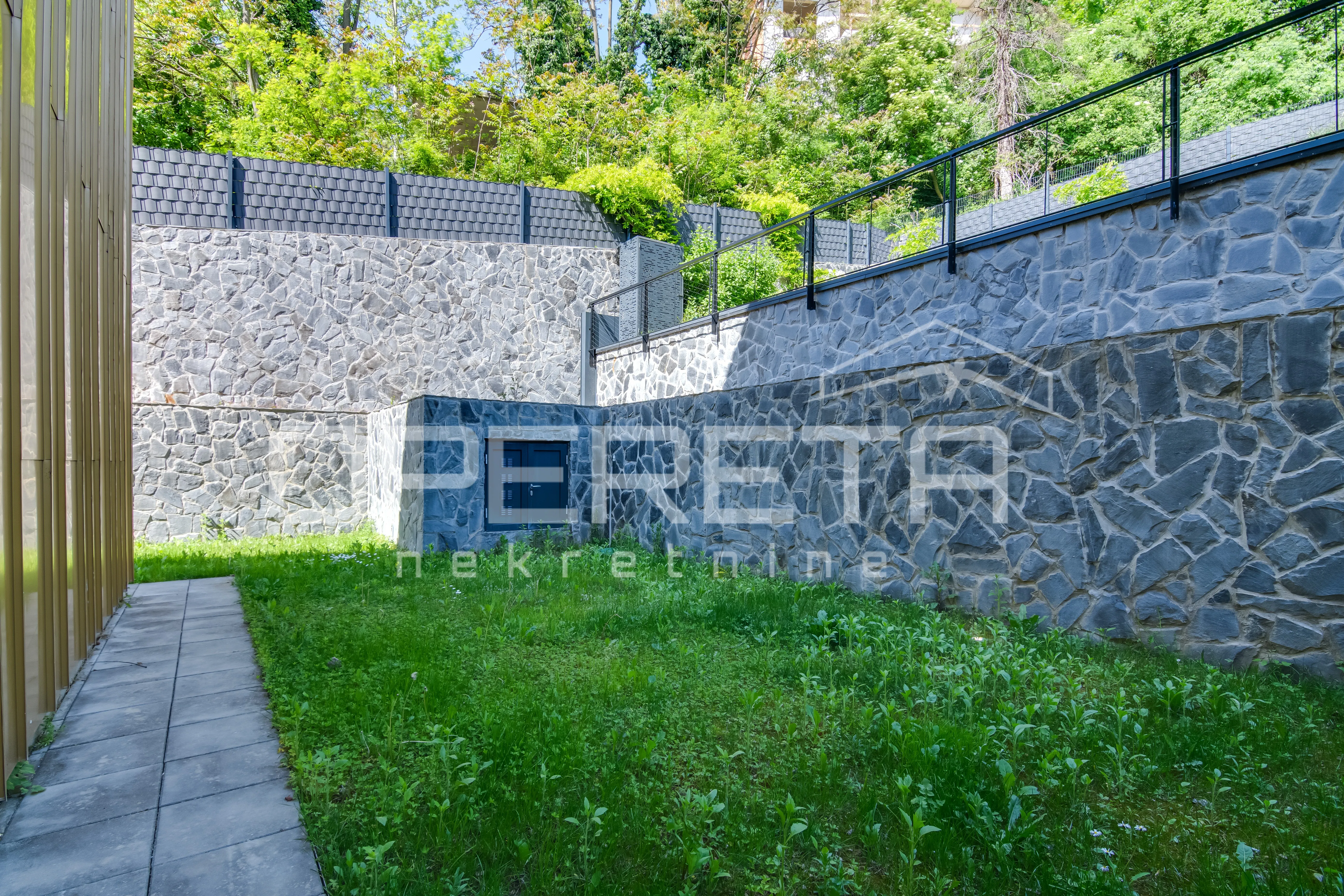 najam, stan, centar, ribnjak, 4s, 150m2 - slika 24