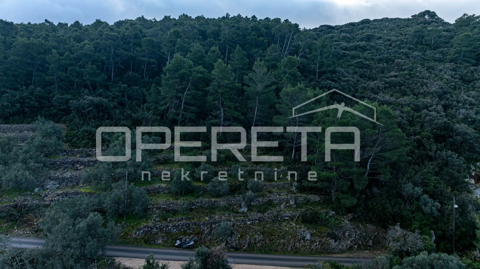 građevinsko zemljište od 934 m2, drugi red od mora, otok korčula - slika 10