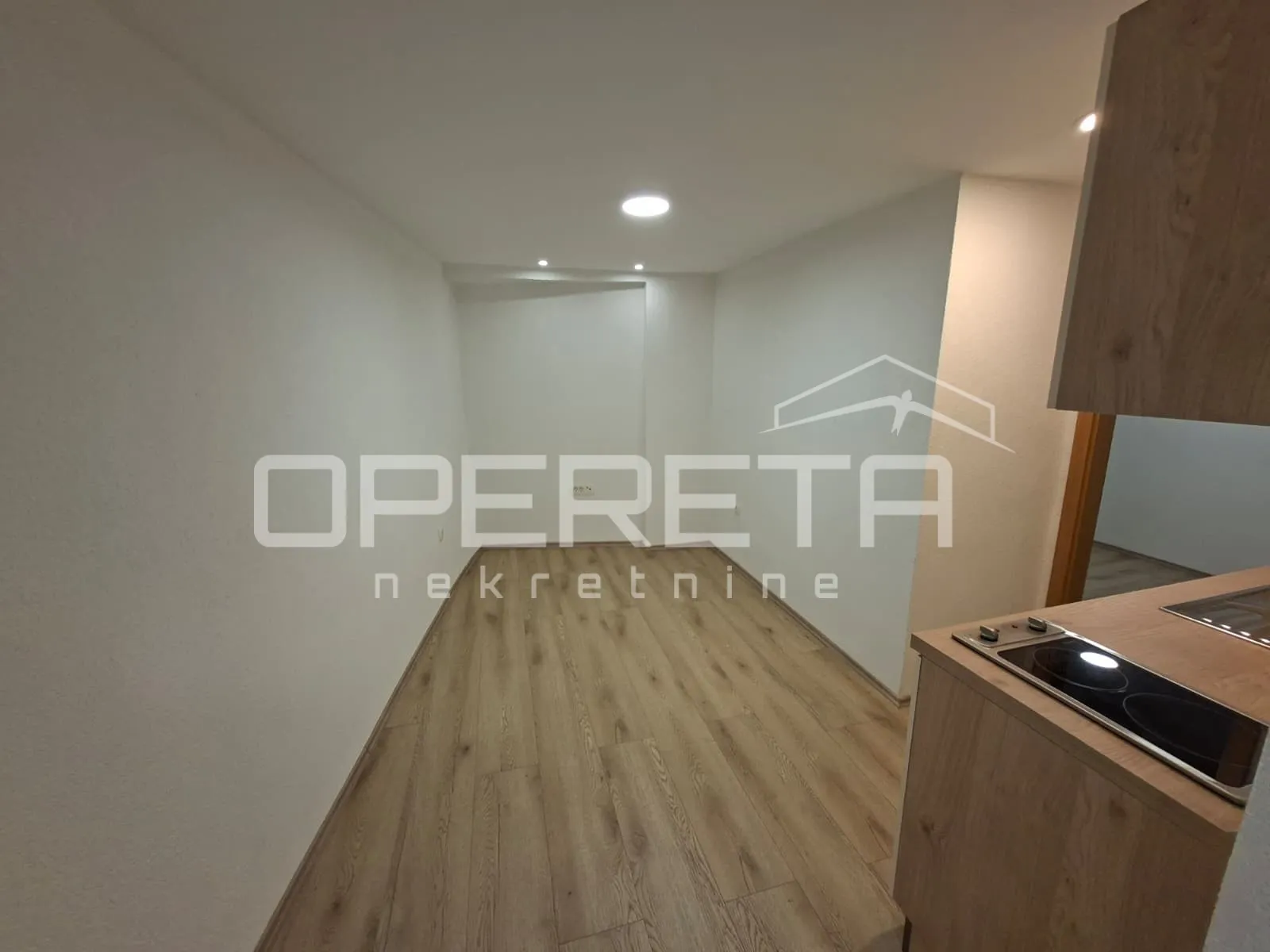 jednosoban stan, varoš 32 m2 - slika 2