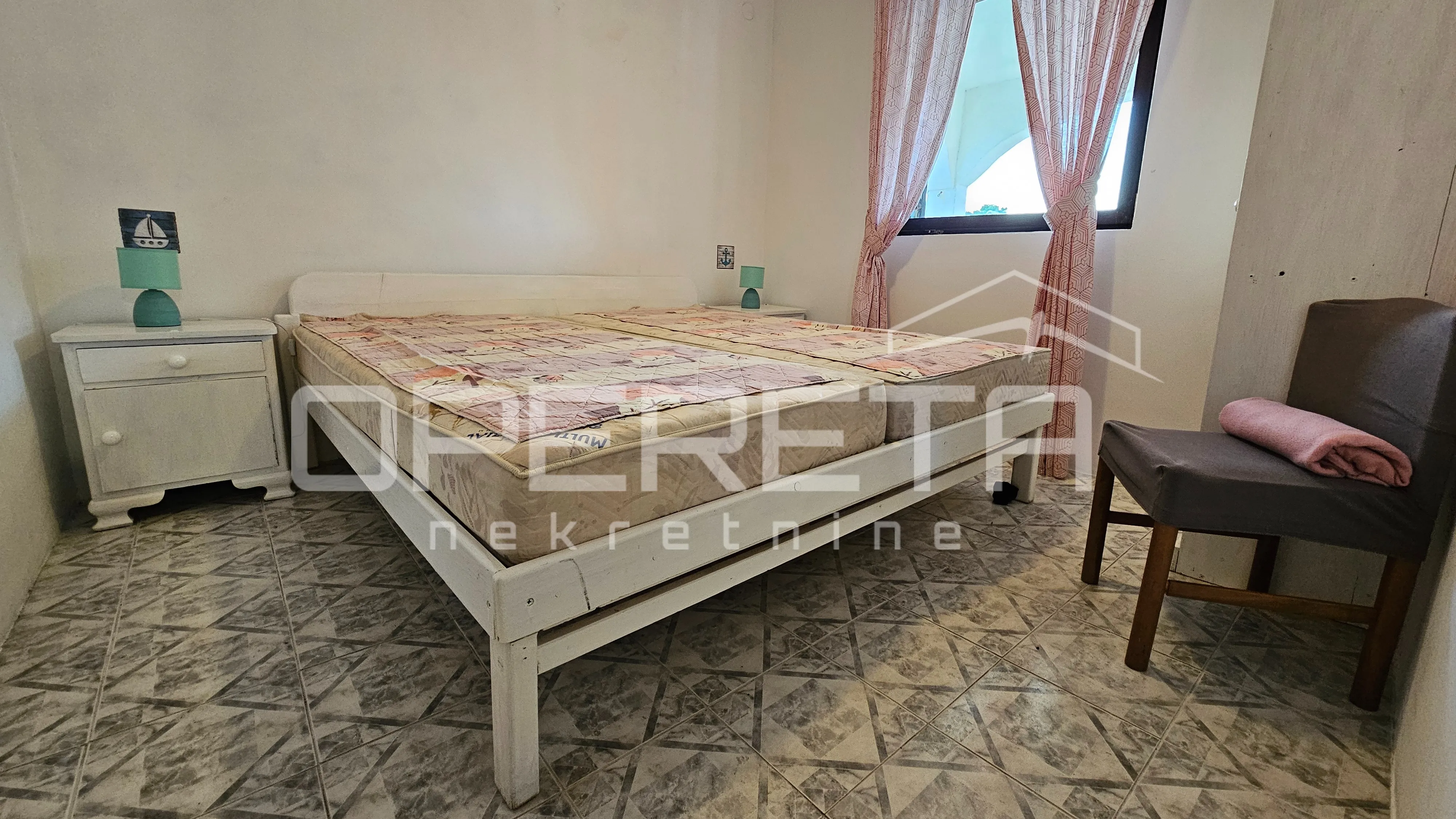 vir - kuća s dva apartmana – idealna za odmor ili investiciju - slika 13