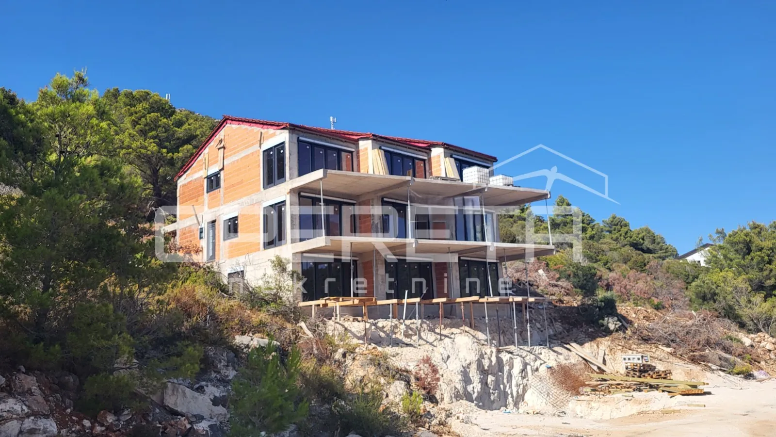 moderan stan u srcu prirode, pasadur, lastovo - slika 4