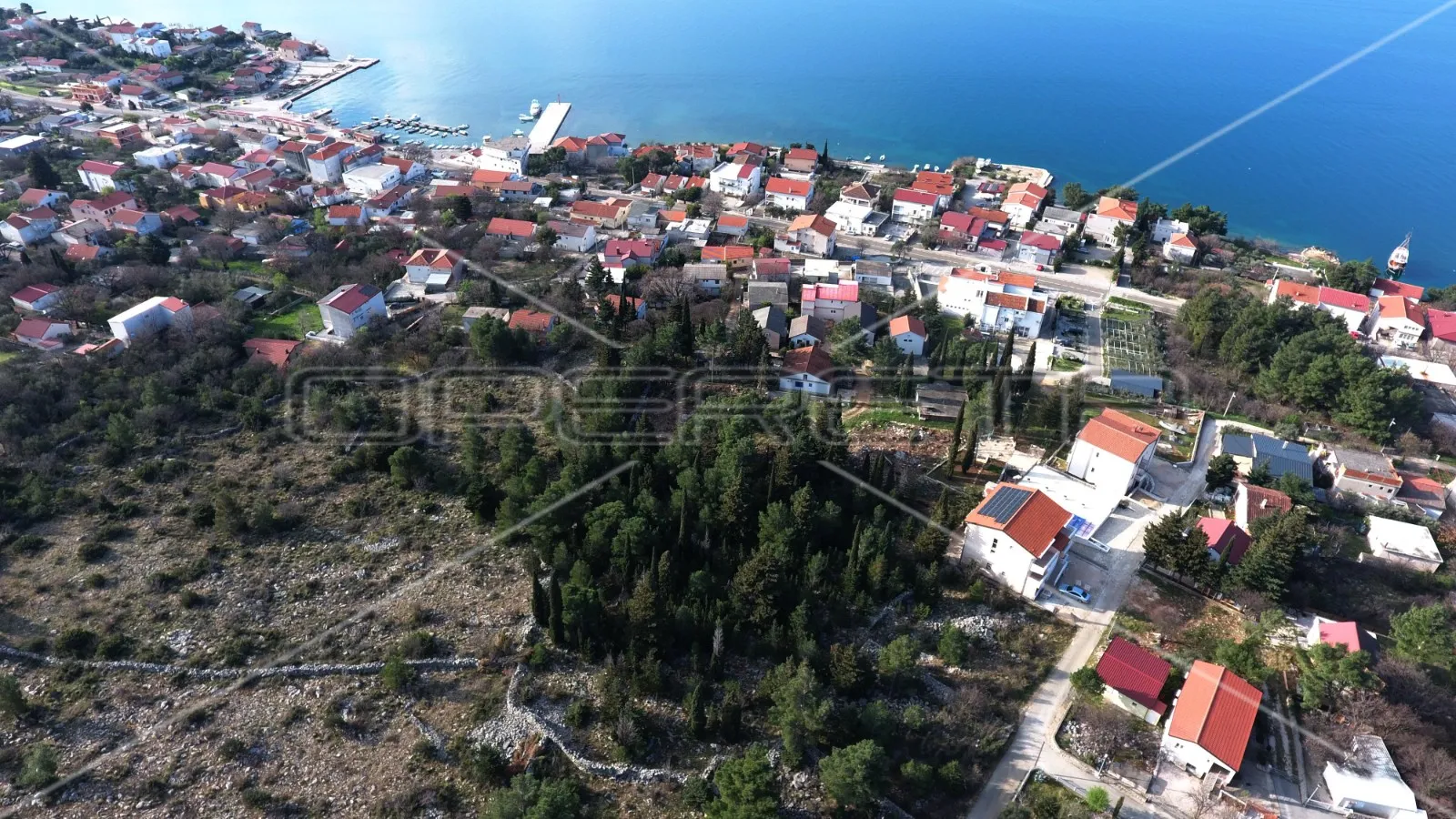 građevinsko zemljište sa borovom šumom u centru starigrada, 425m2 - slika 8